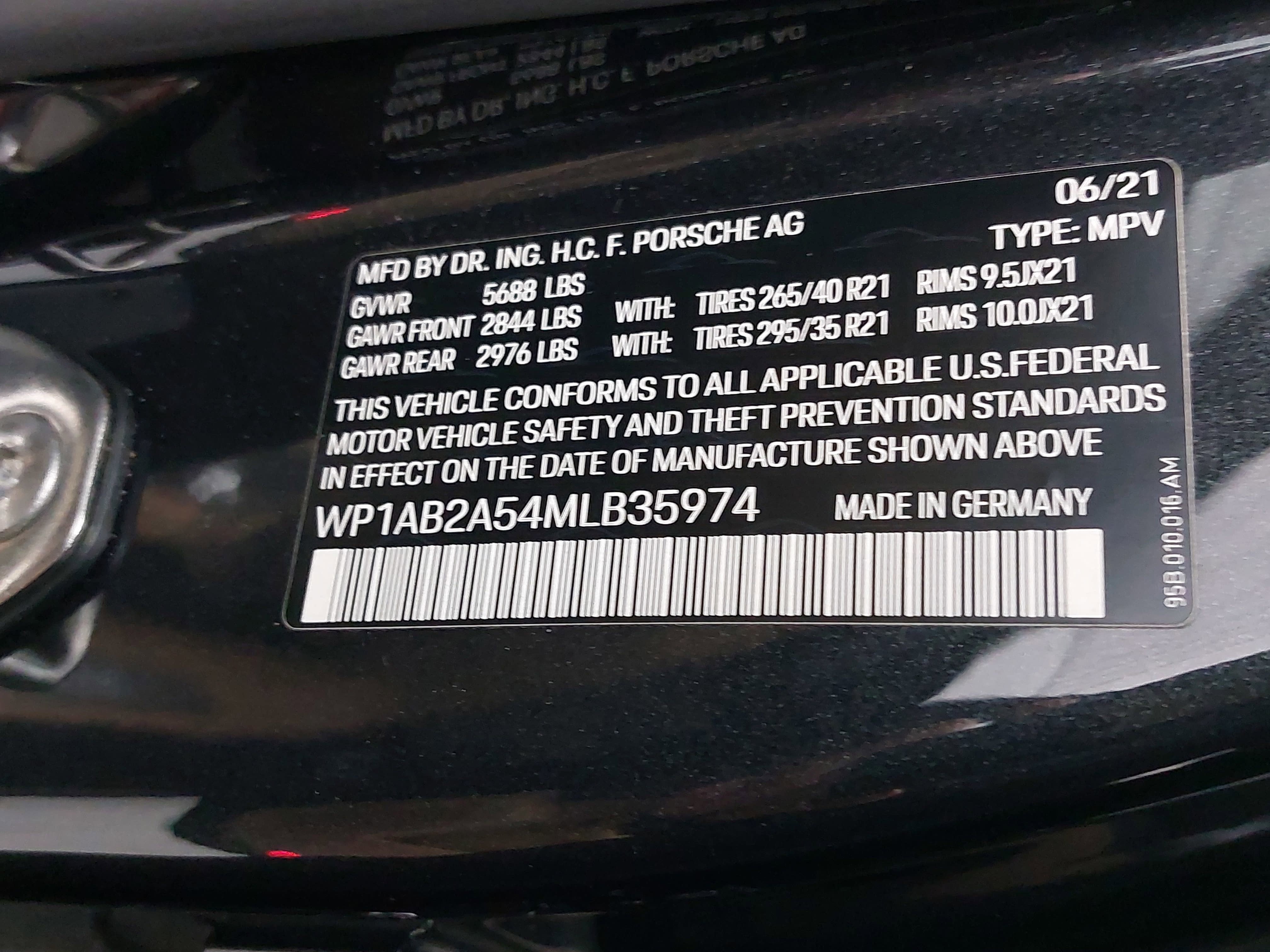 2021 Porsche Macan S