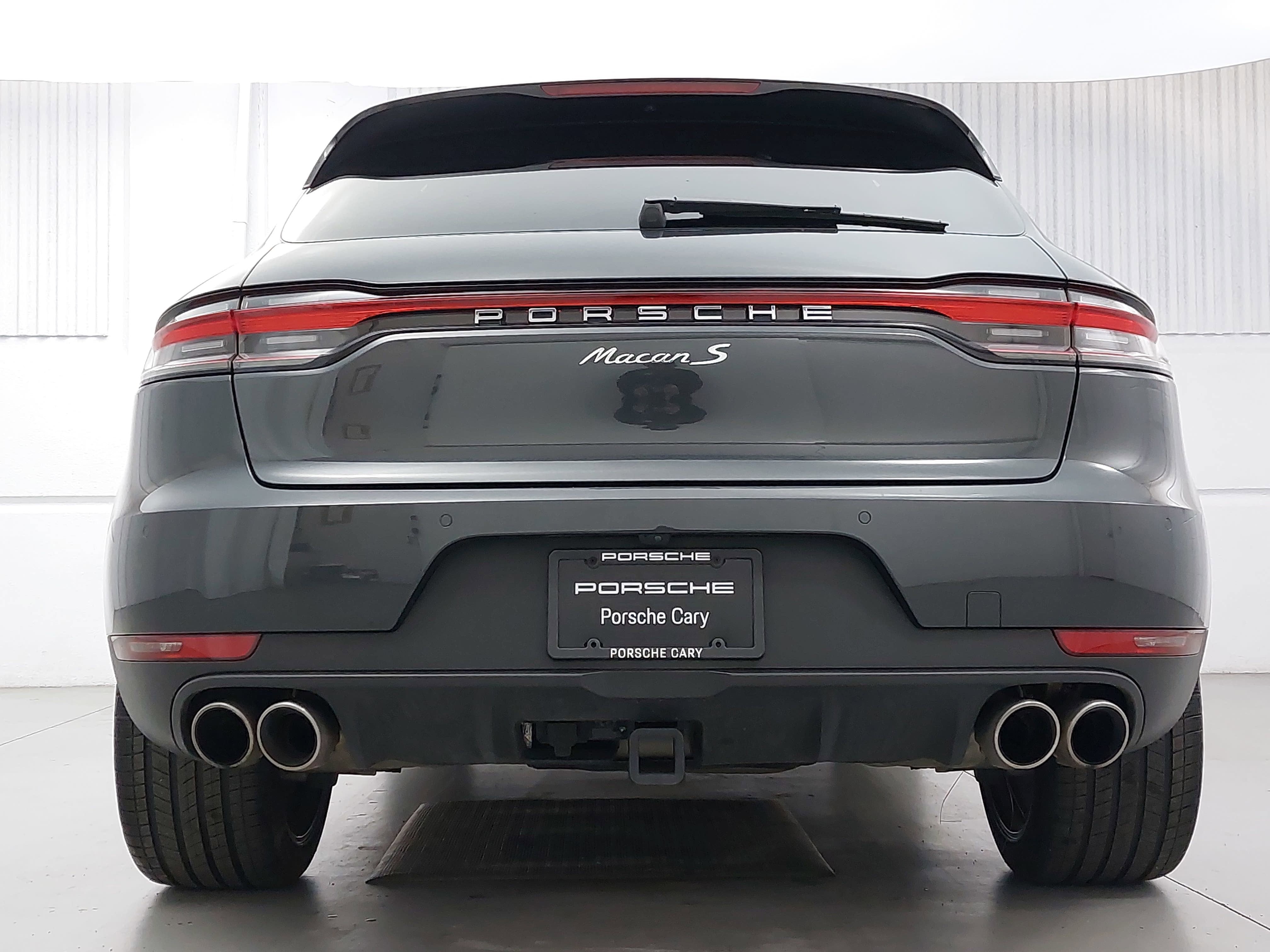 2021 Porsche Macan S