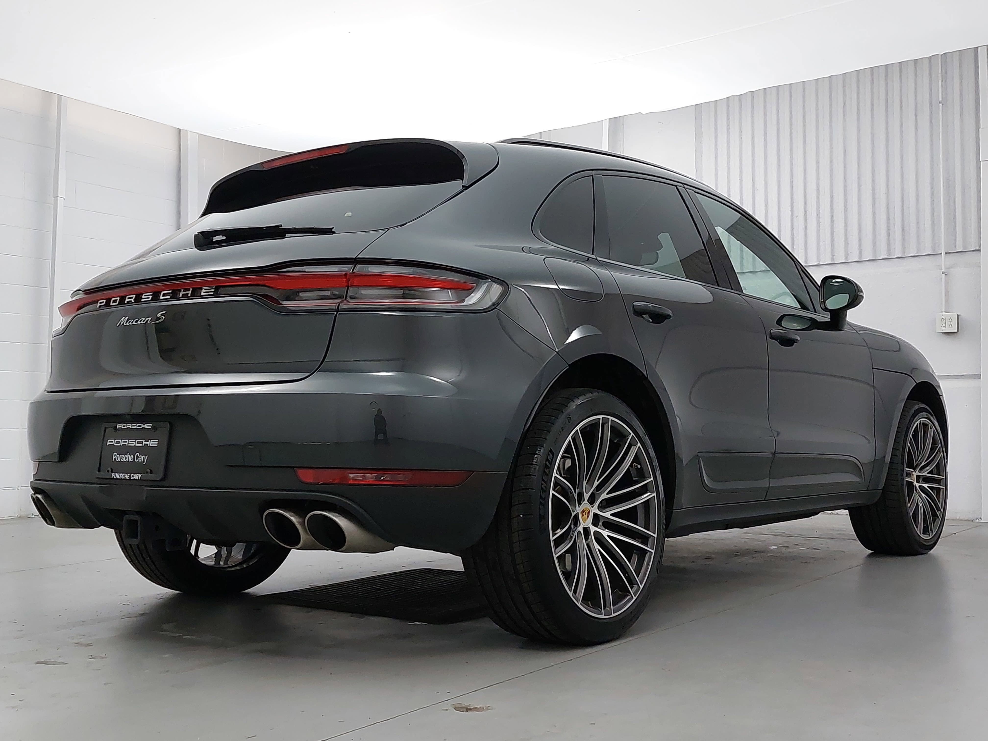 2021 Porsche Macan S