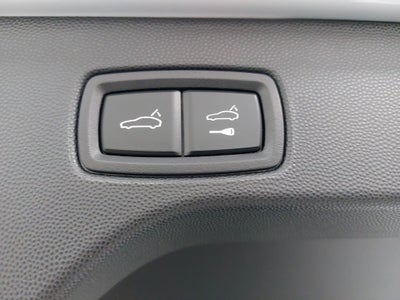 2025 Porsche Macan Electric Electric