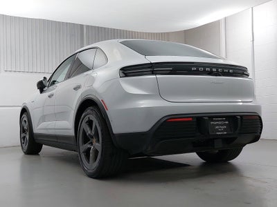 2025 Porsche Macan Electric Electric