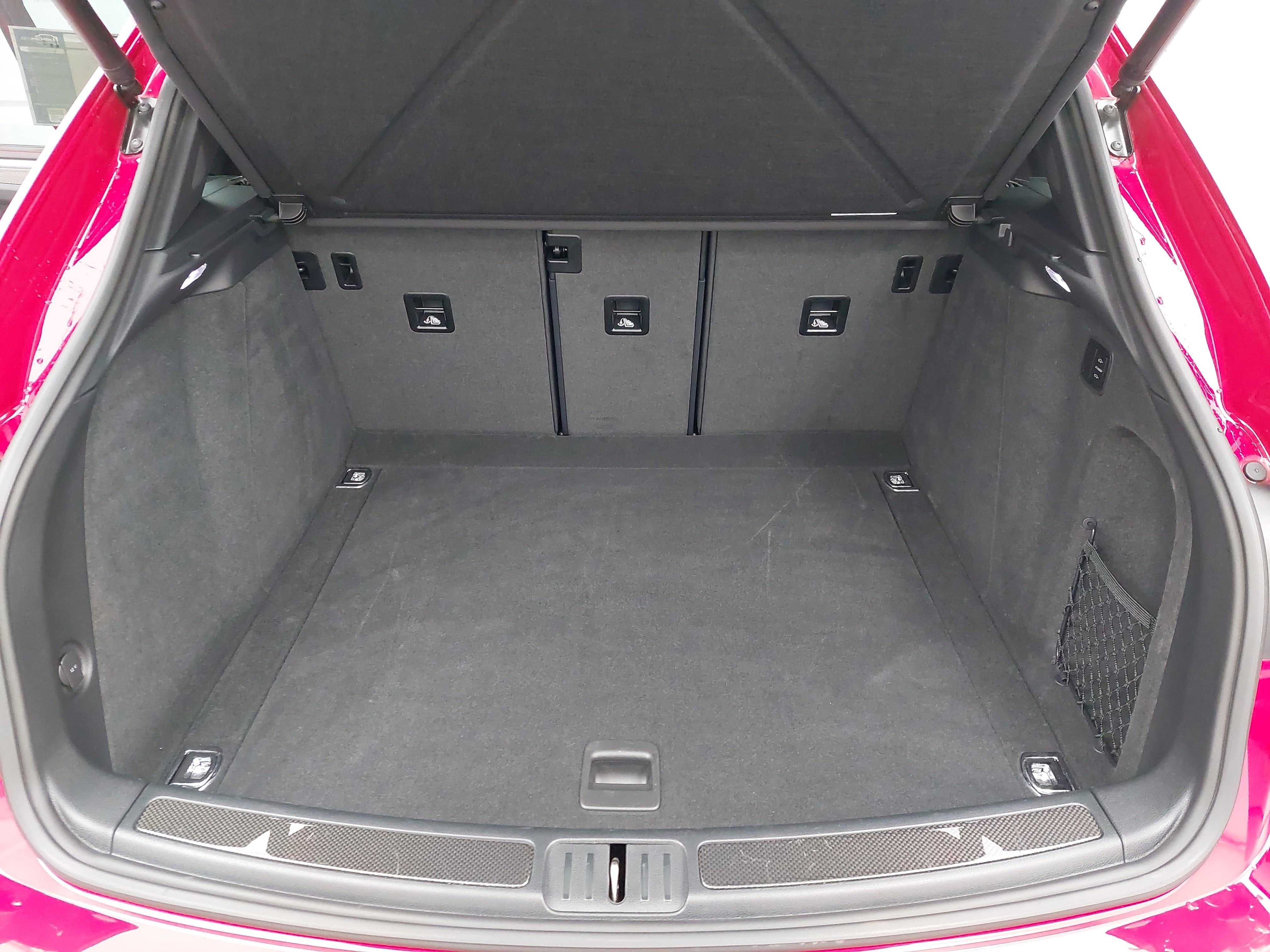 2024 Porsche Macan GTS