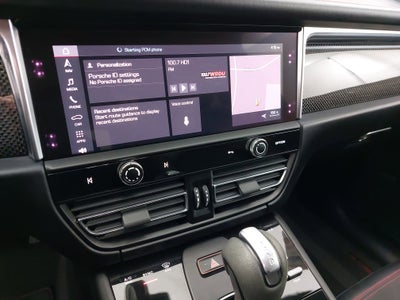 2024 Porsche Macan GTS