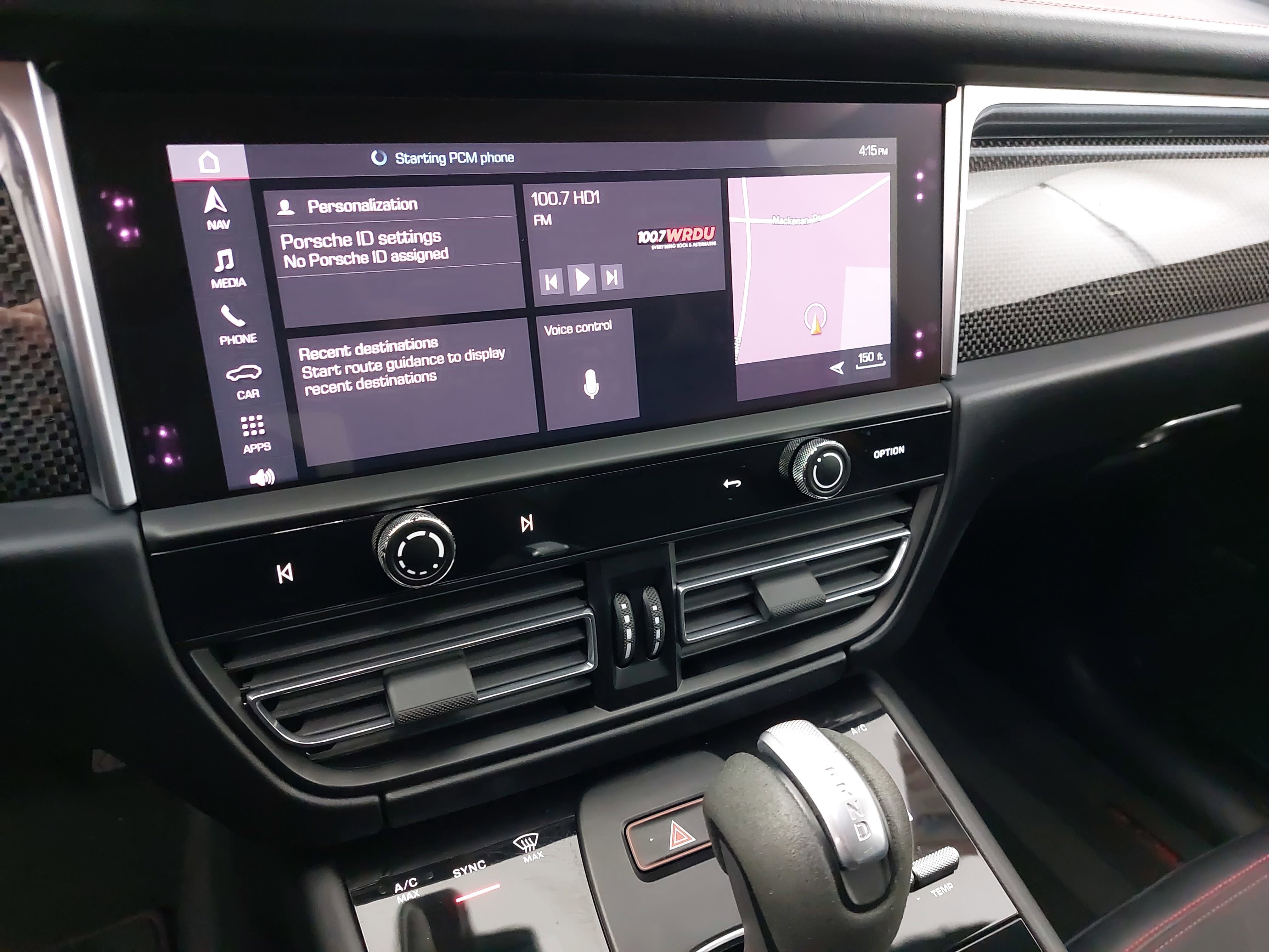 2024 Porsche Macan GTS