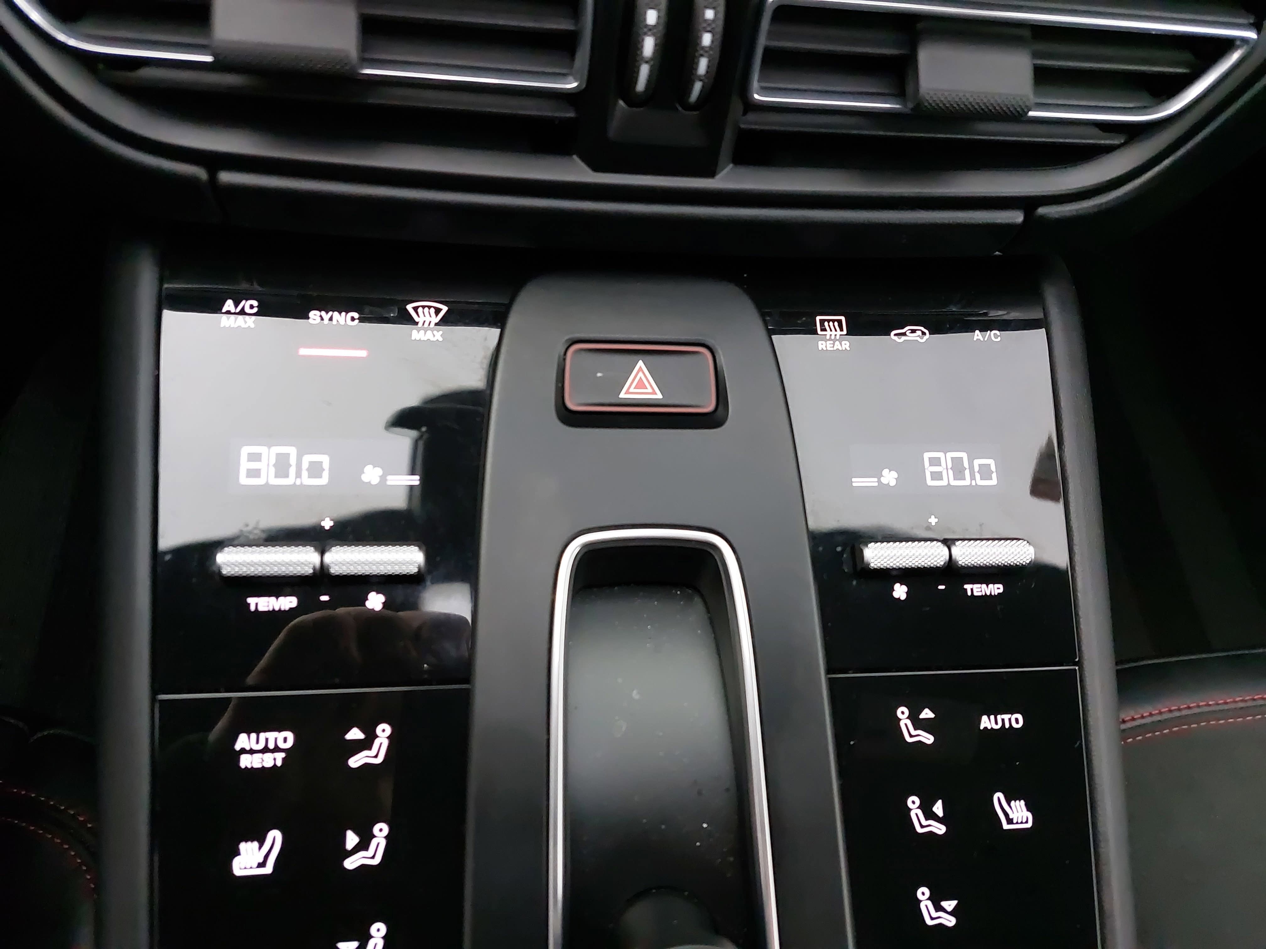 2024 Porsche Macan GTS