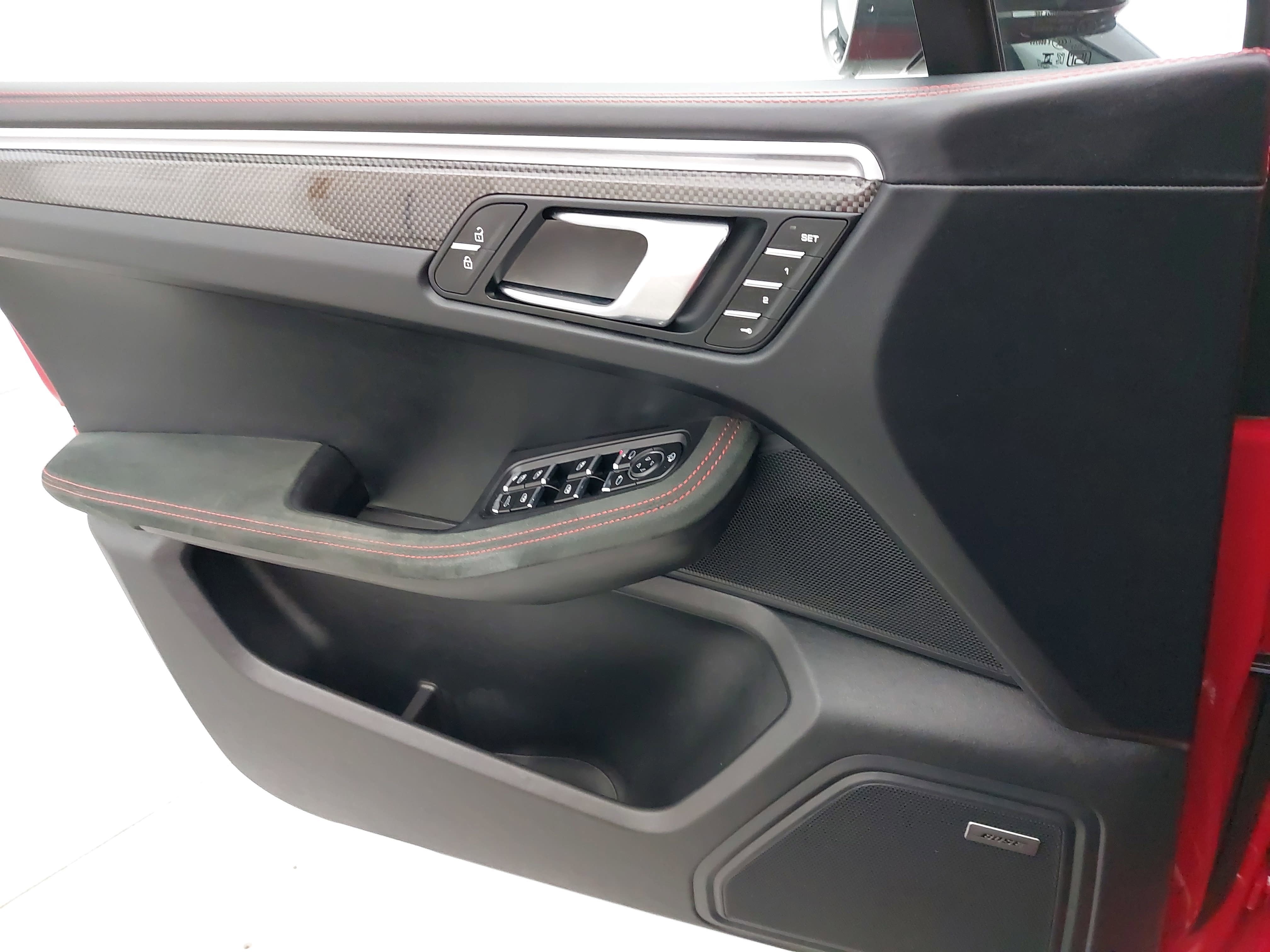 2024 Porsche Macan GTS