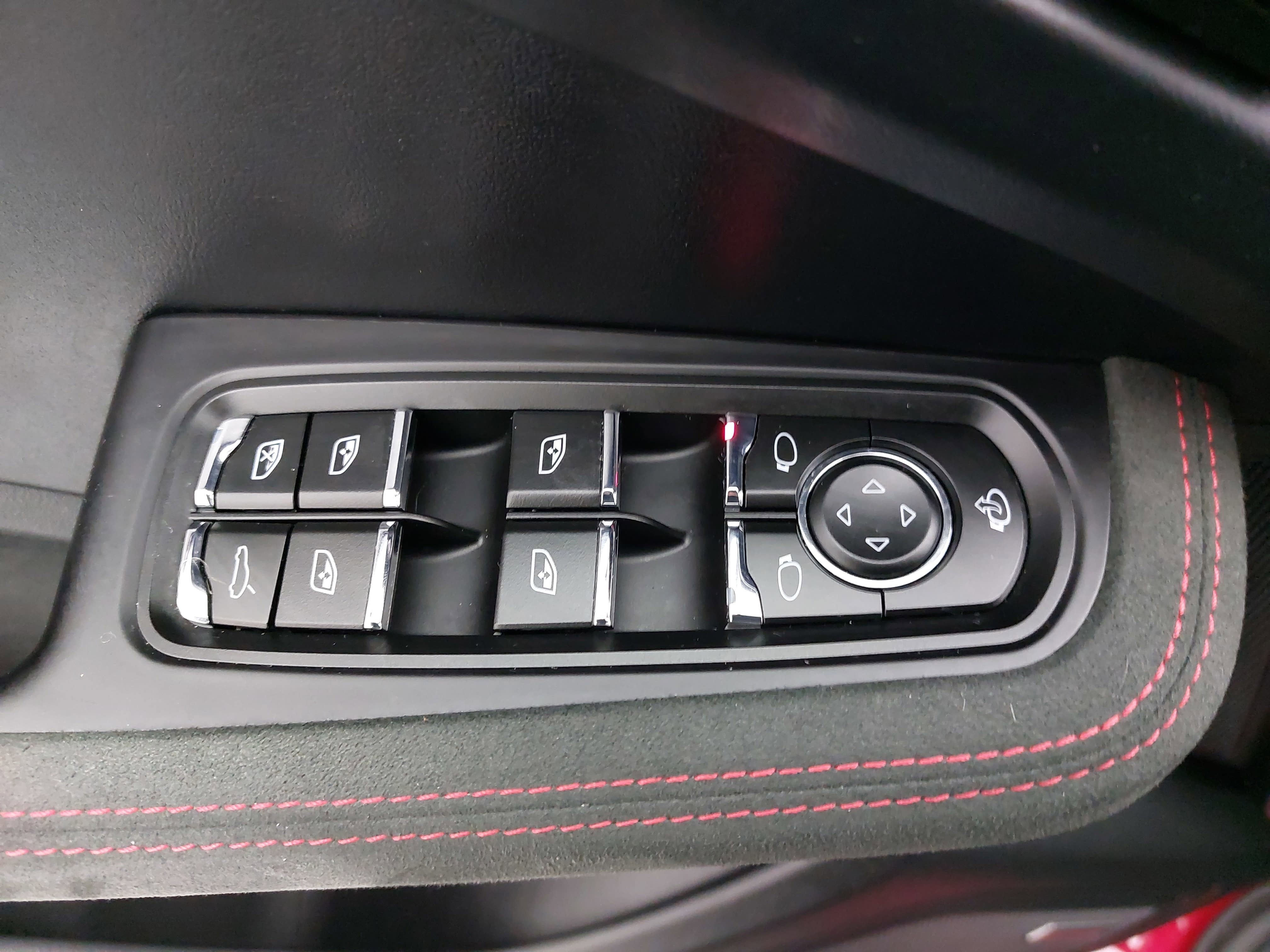 2024 Porsche Macan GTS