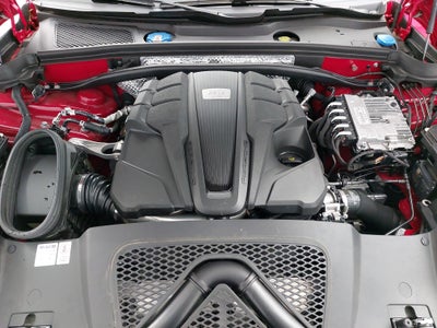 2024 Porsche Macan GTS