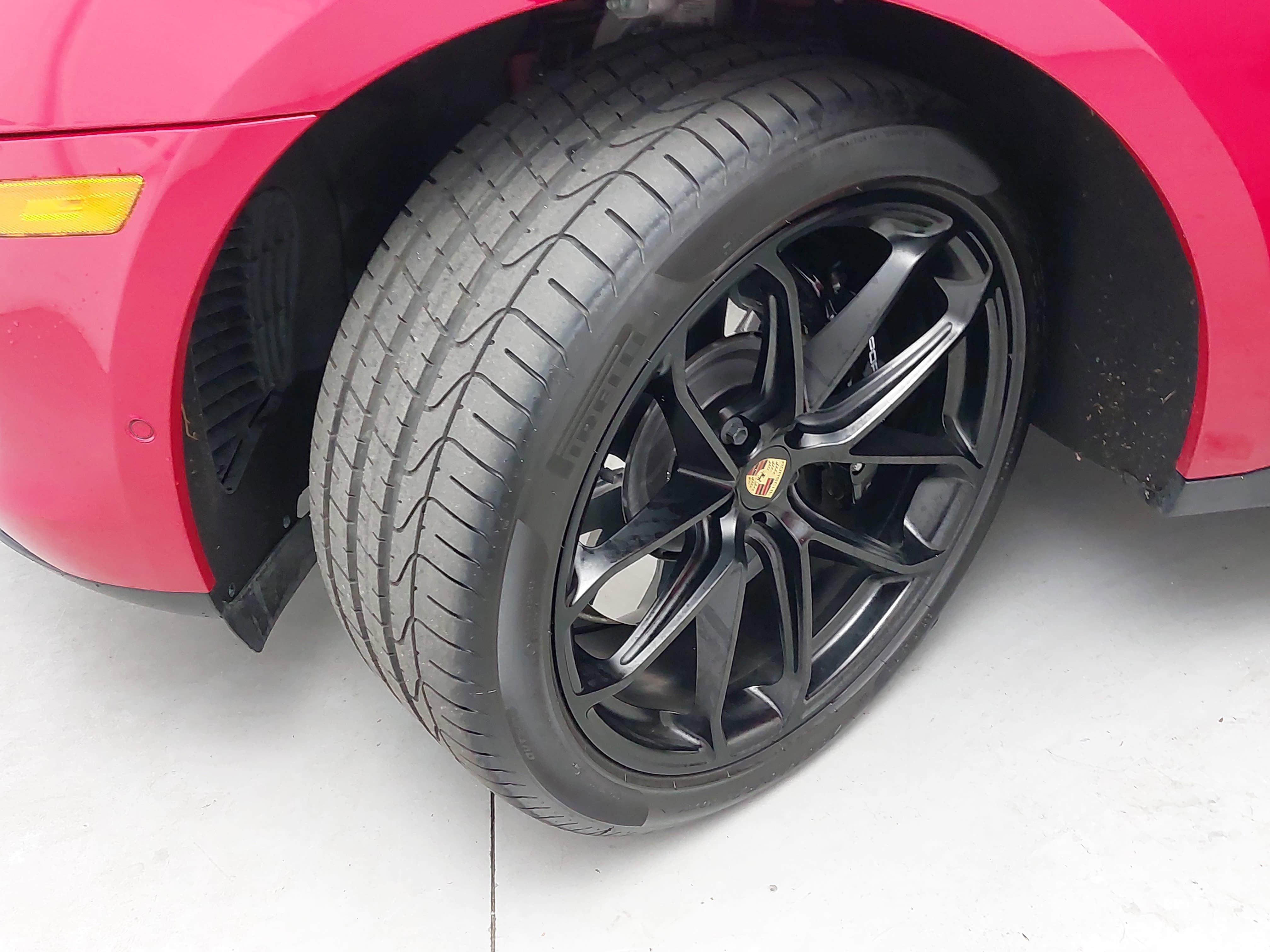 2024 Porsche Macan GTS