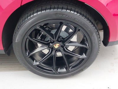 2024 Porsche Macan GTS