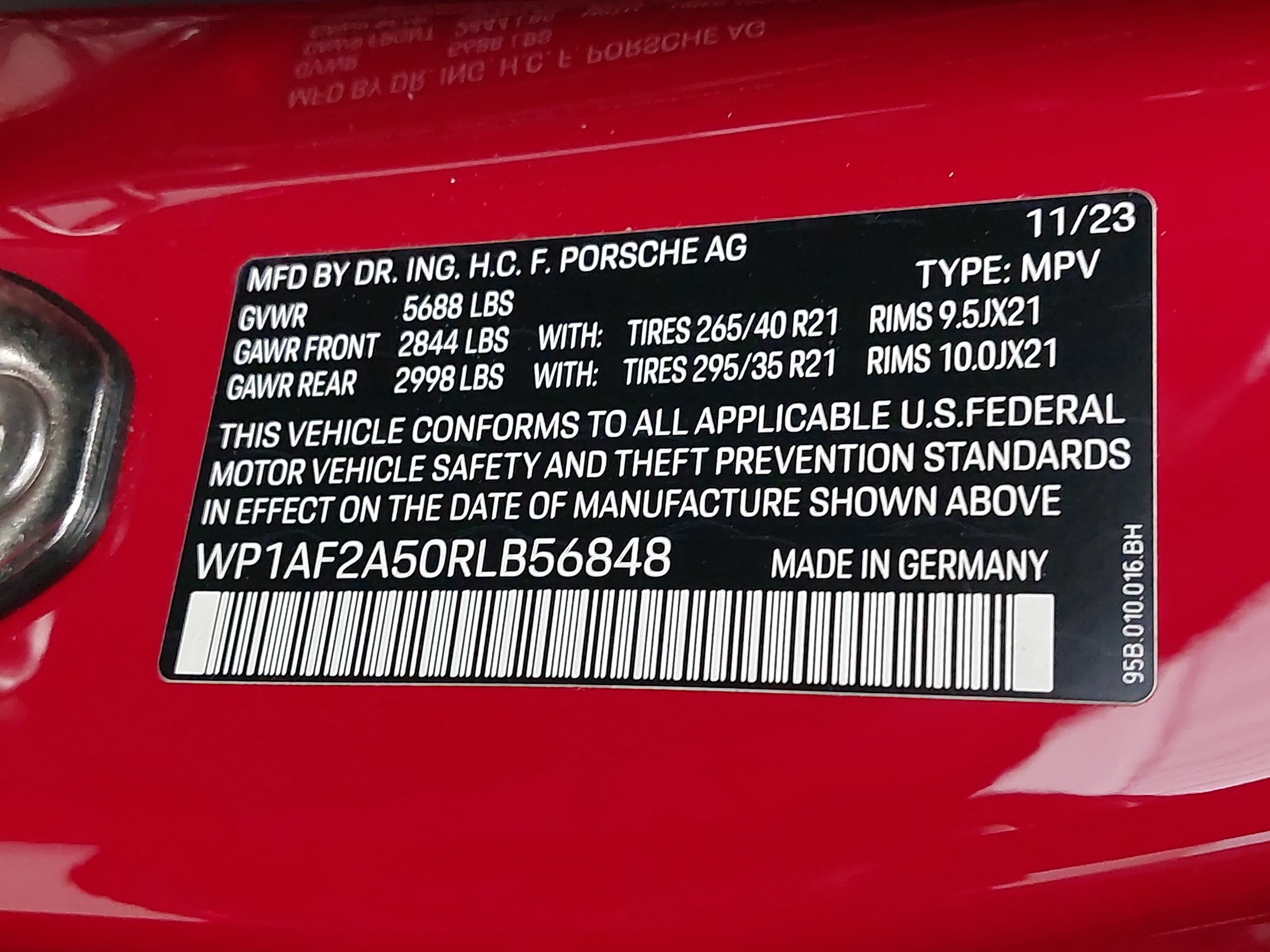 2024 Porsche Macan GTS