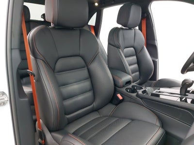 2025 Porsche Macan S