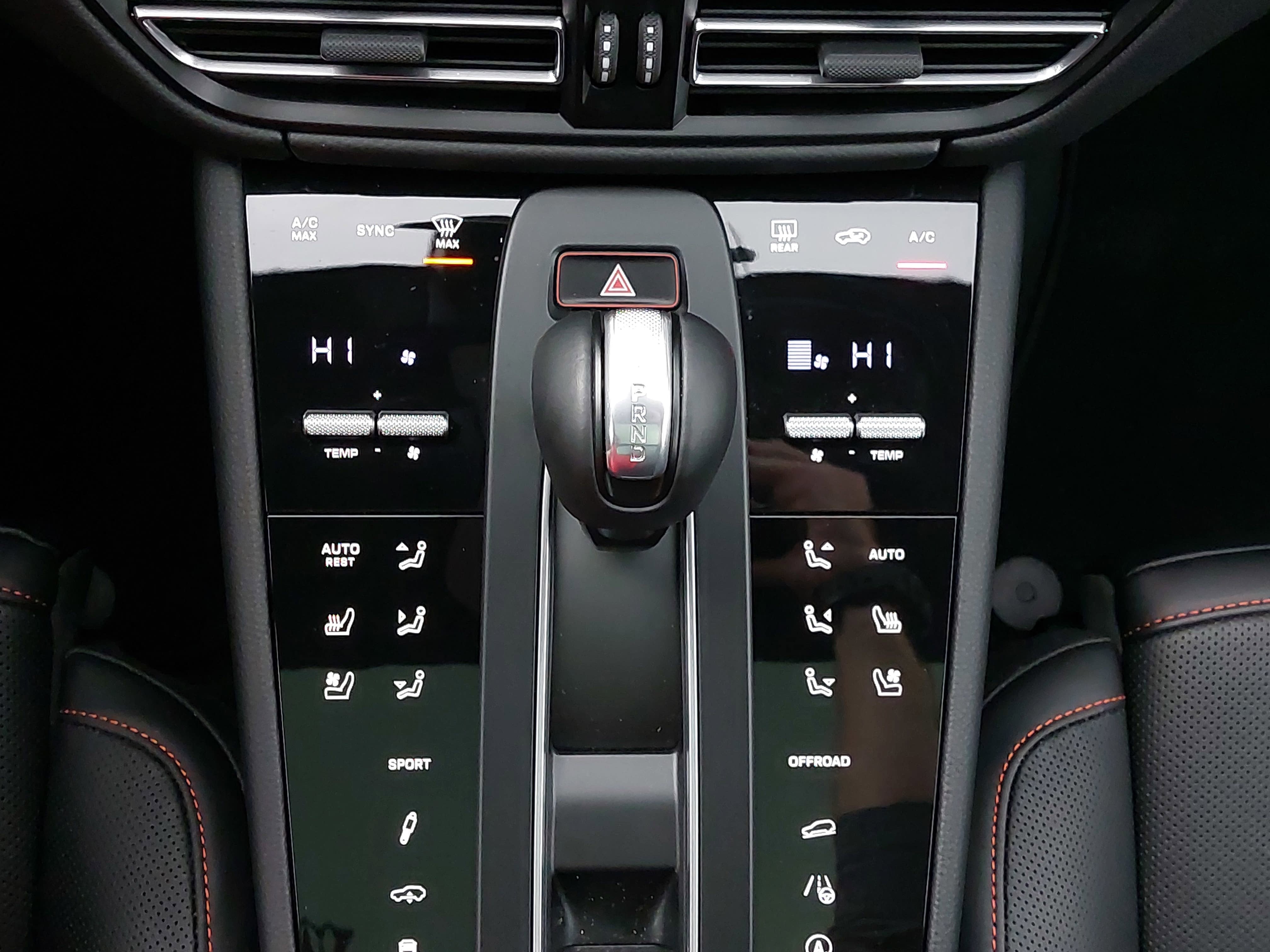 2025 Porsche Macan S