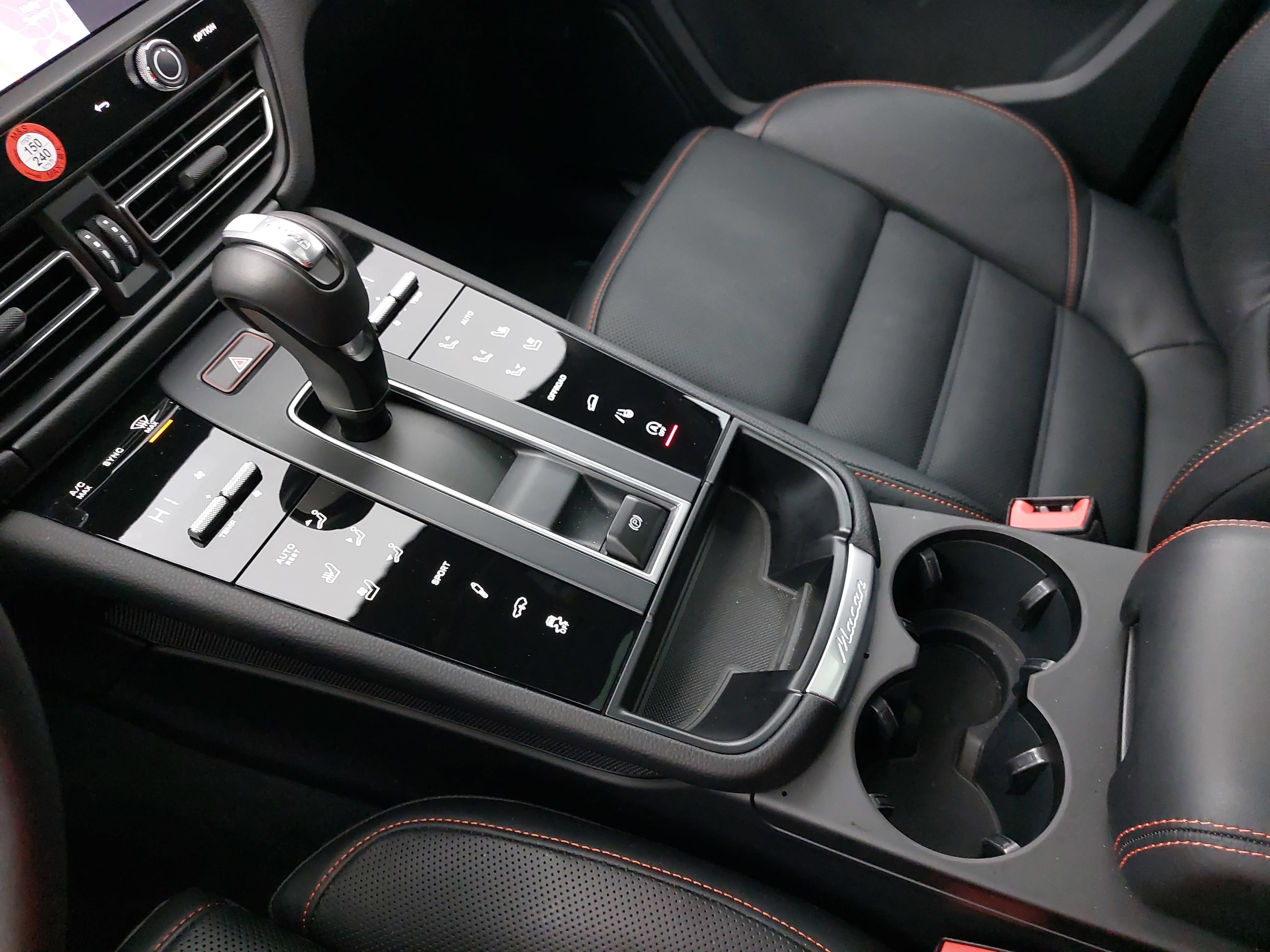 2025 Porsche Macan S