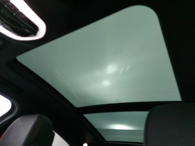 2025 Porsche Macan S