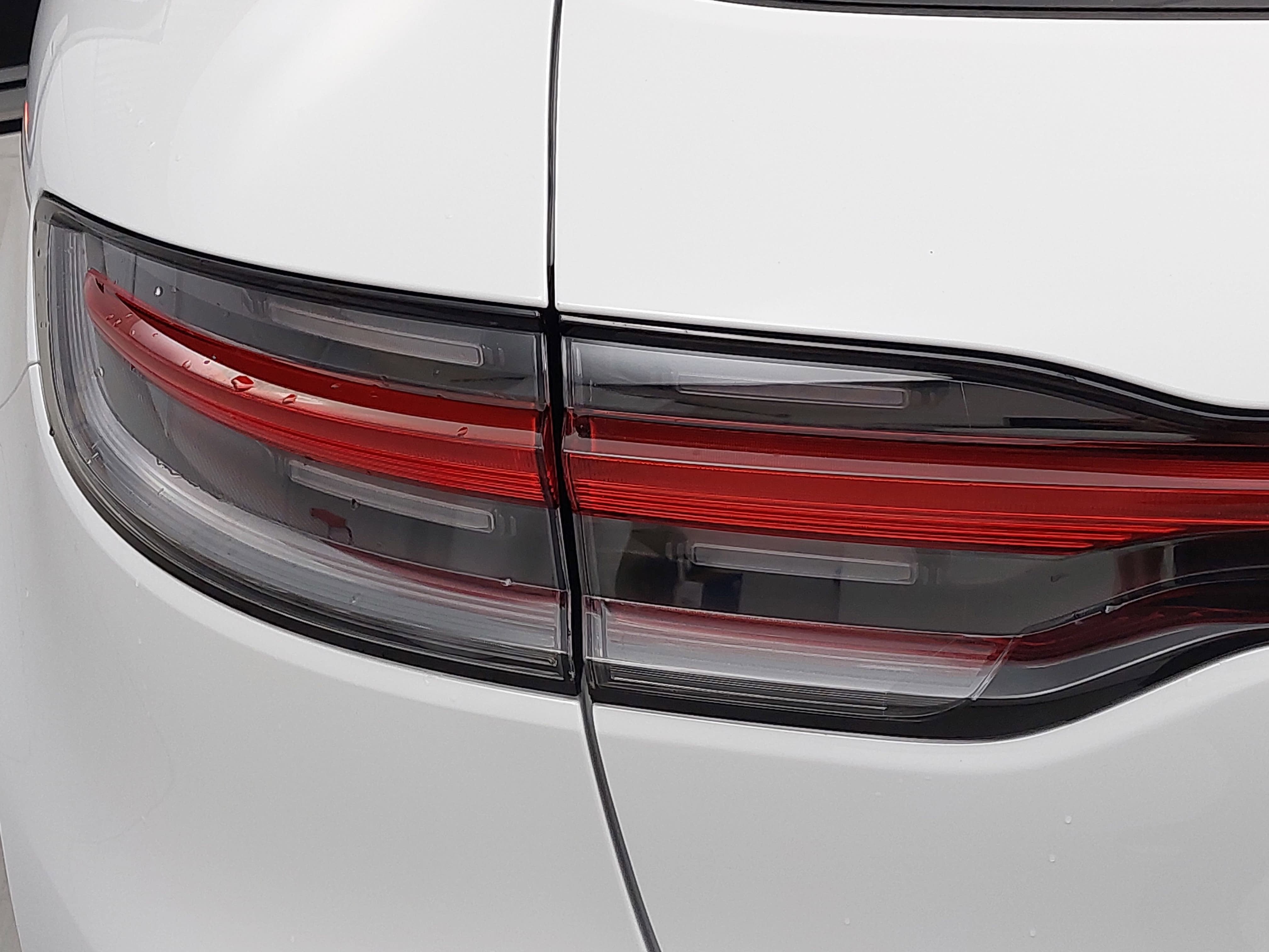 2025 Porsche Macan S