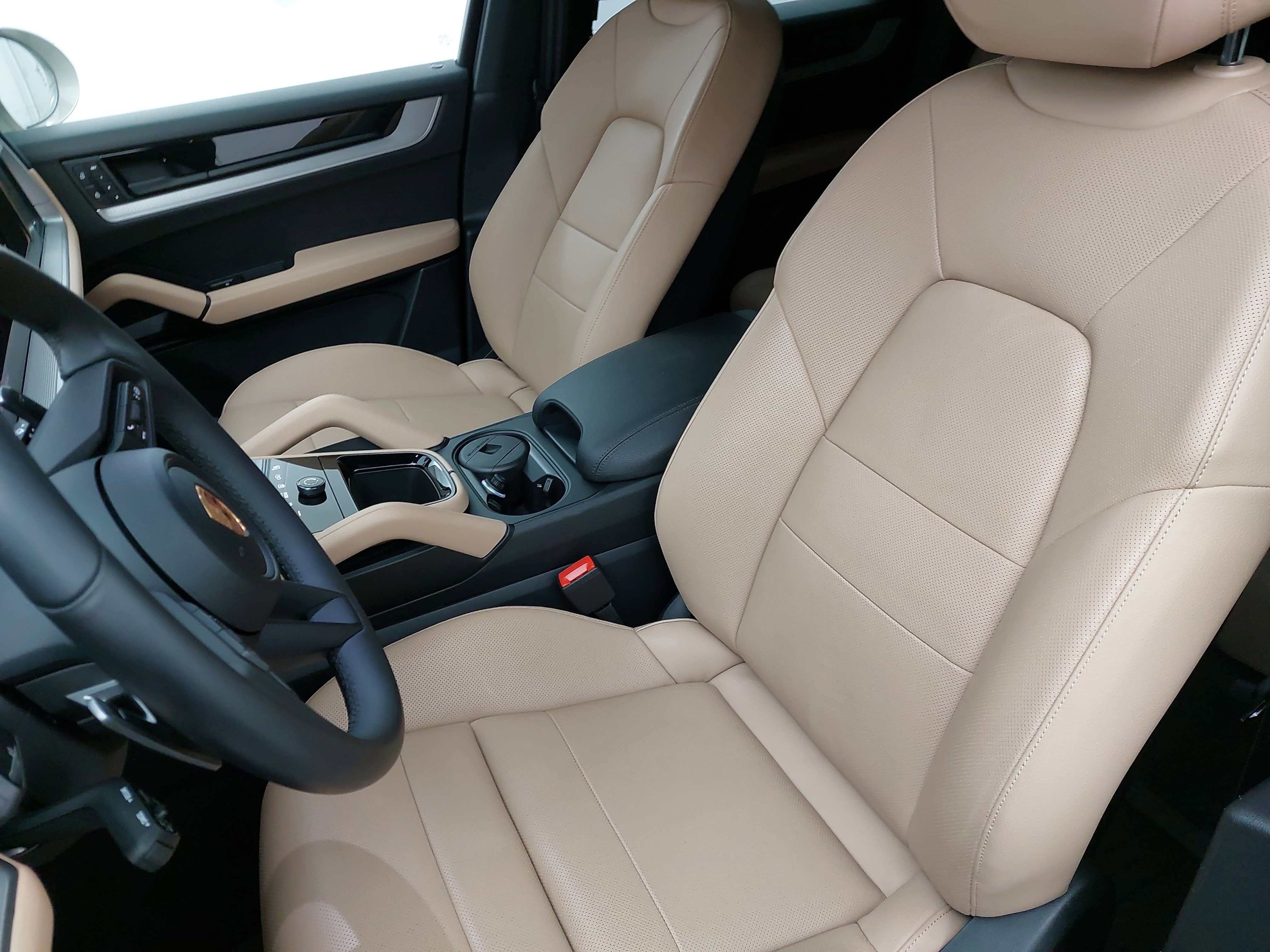 2025 Porsche Cayenne E-Hybrid S