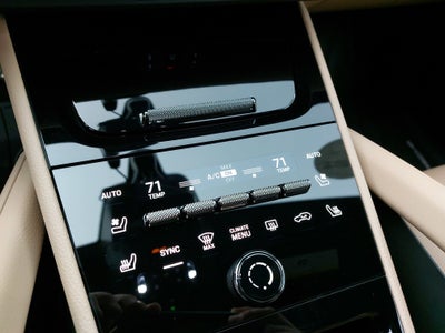 2025 Porsche Cayenne E-Hybrid S