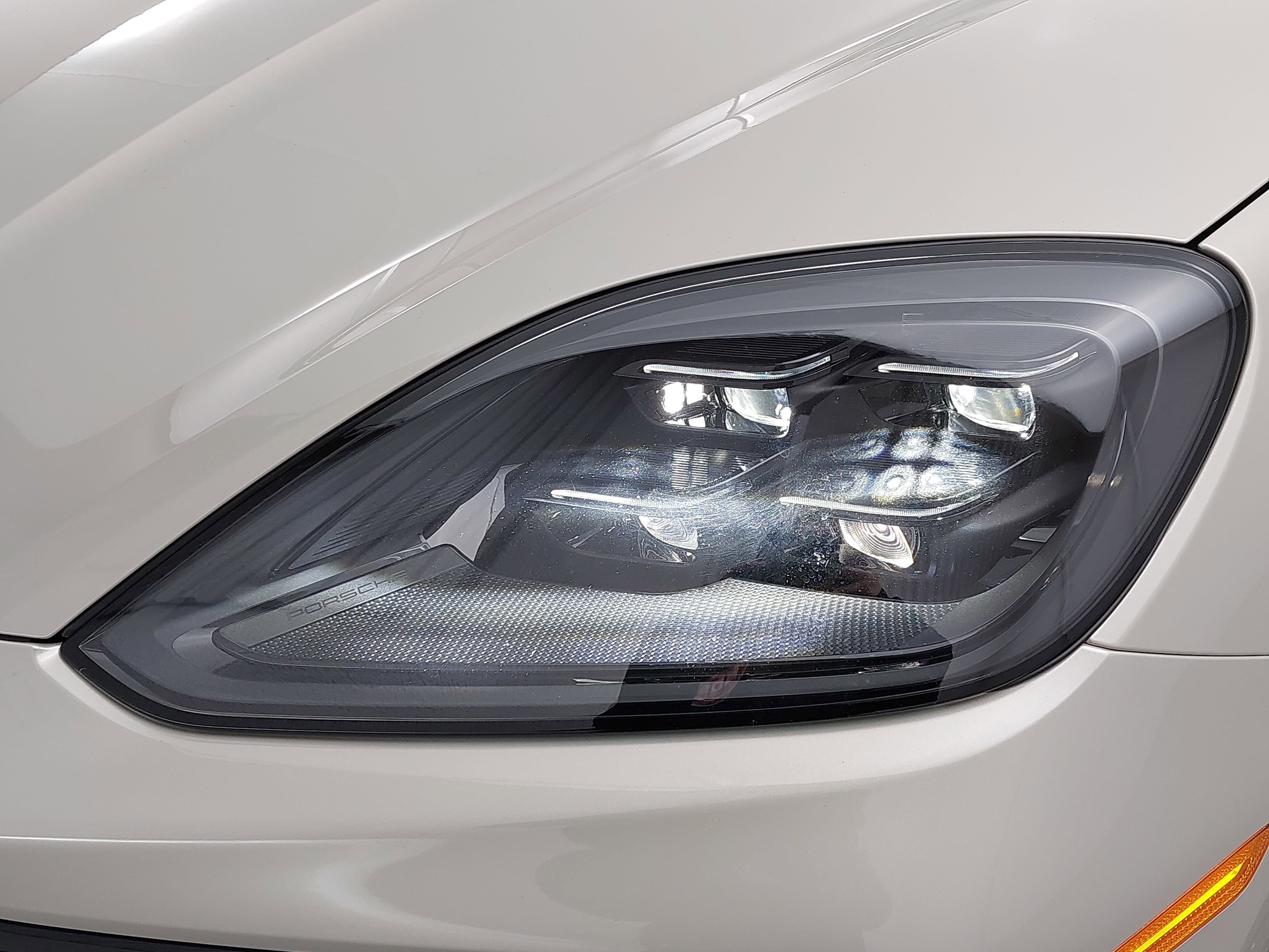 2025 Porsche Cayenne E-Hybrid S