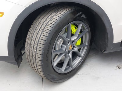 2025 Porsche Cayenne E-Hybrid S