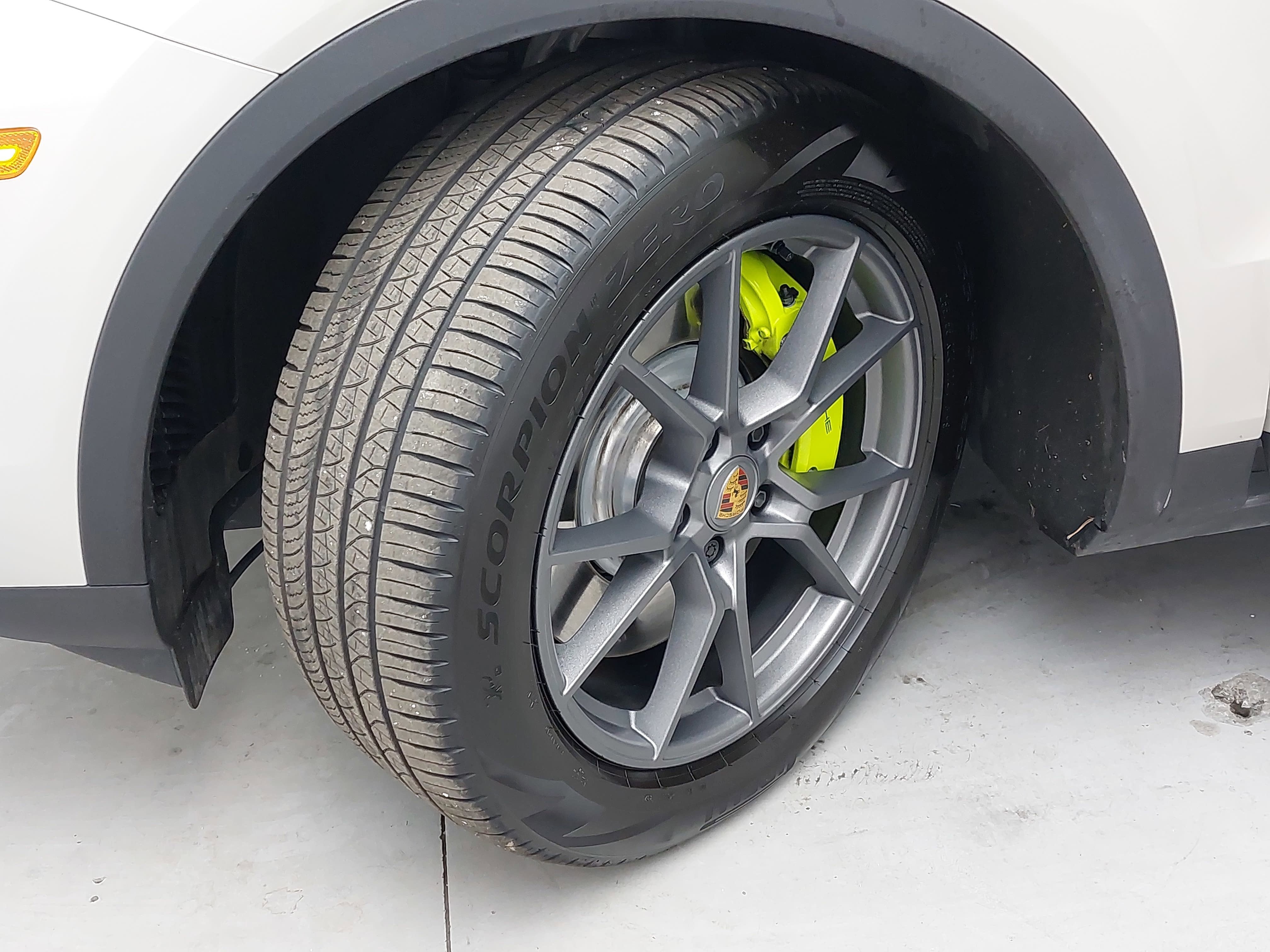 2025 Porsche Cayenne E-Hybrid S