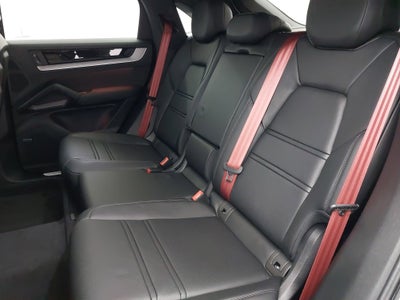 2025 Porsche Cayenne Coupe Coupe AWD