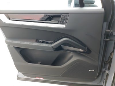 2025 Porsche Cayenne Coupe Coupe AWD