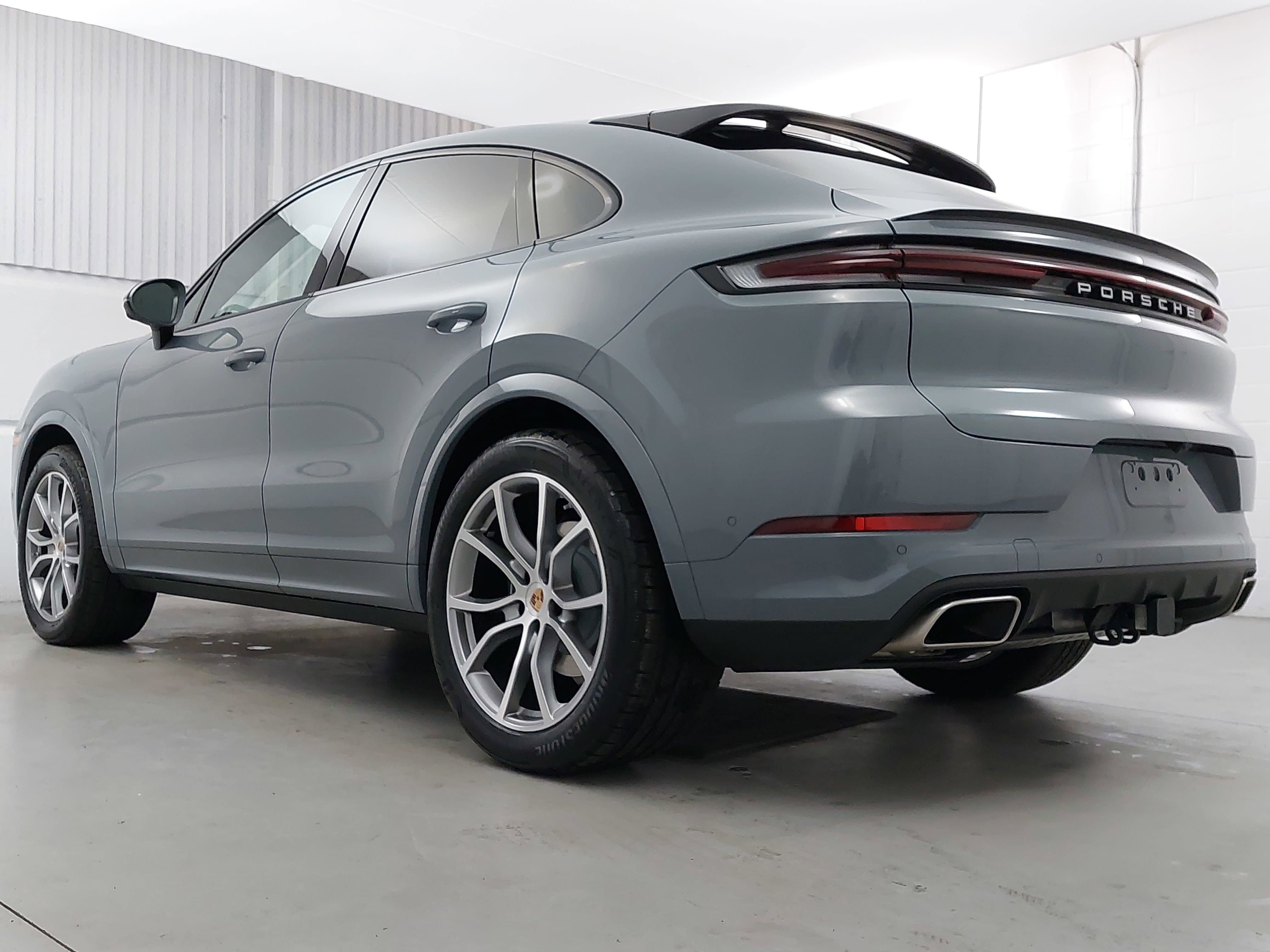 2025 Porsche Cayenne Coupe Coupe AWD