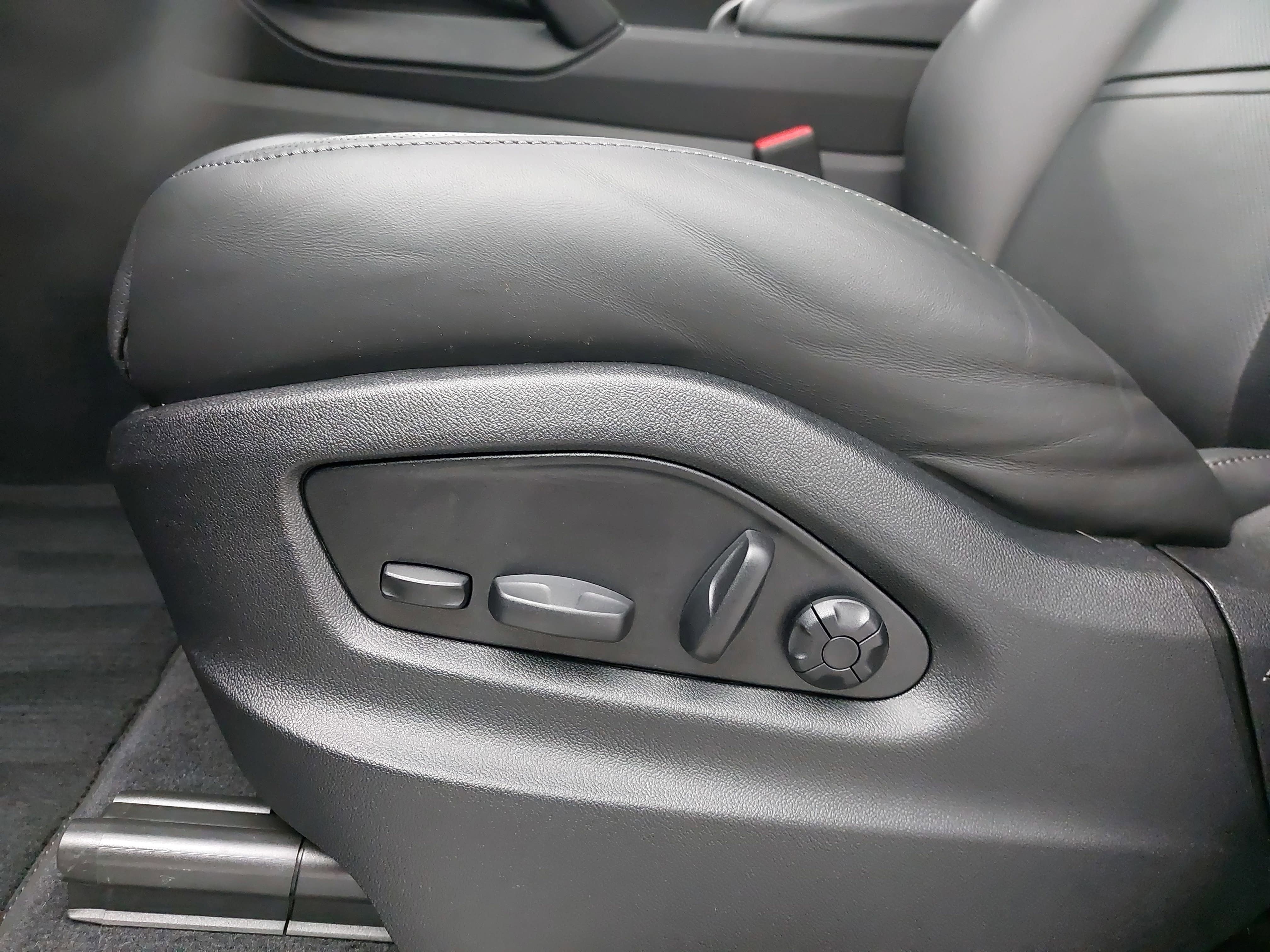 2025 Porsche Cayenne Coupe Coupe AWD