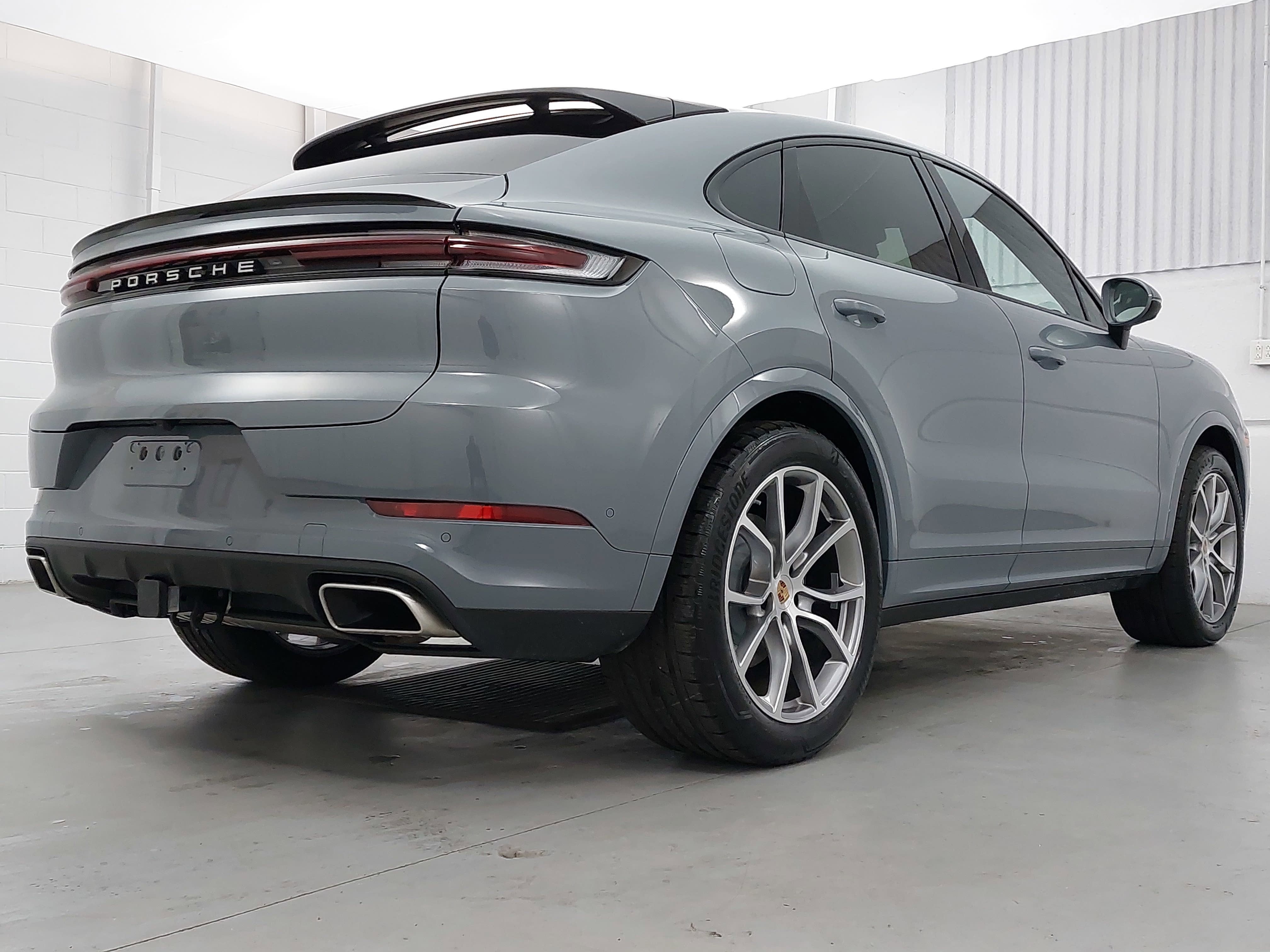2025 Porsche Cayenne Coupe Coupe AWD