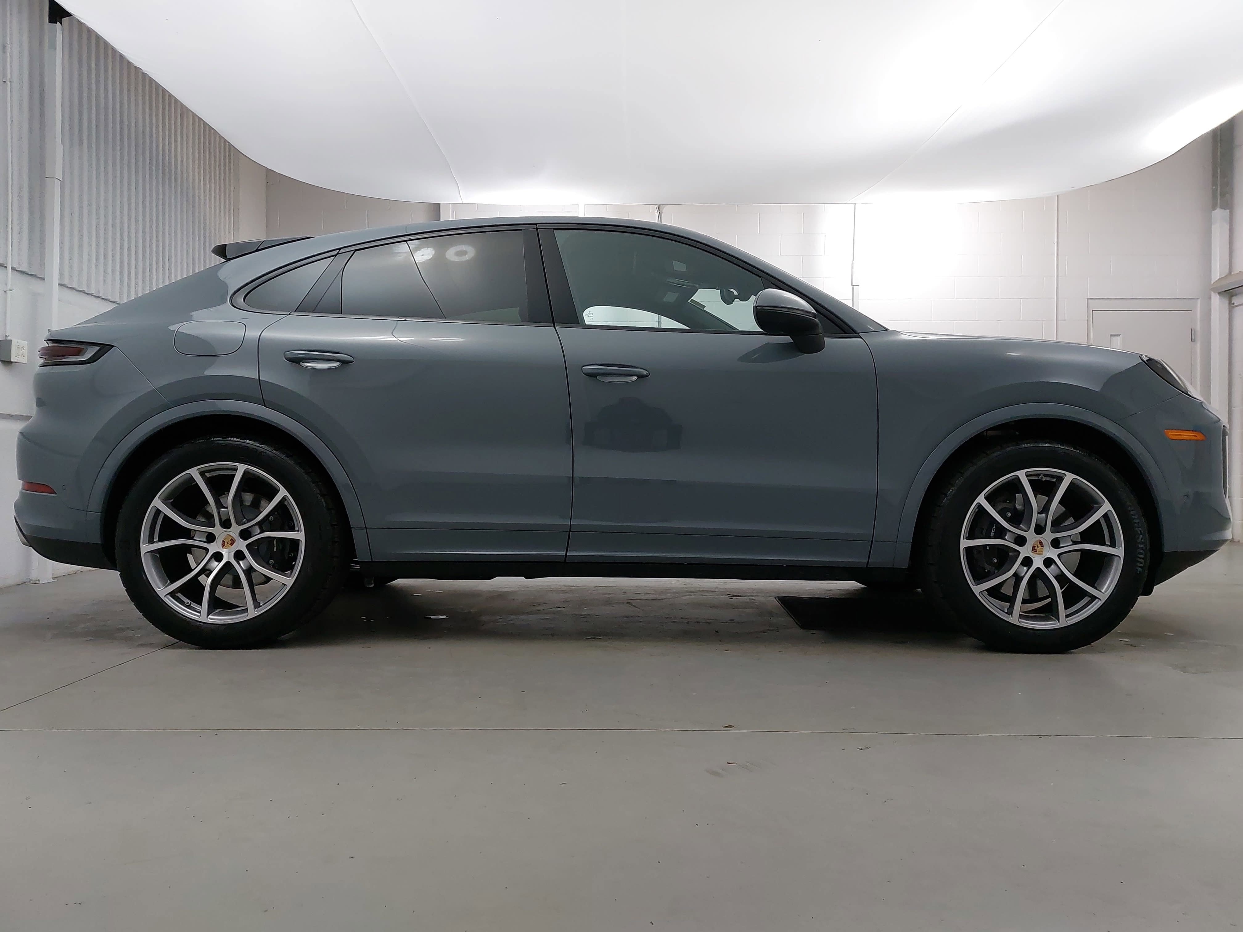 2025 Porsche Cayenne Coupe Coupe AWD