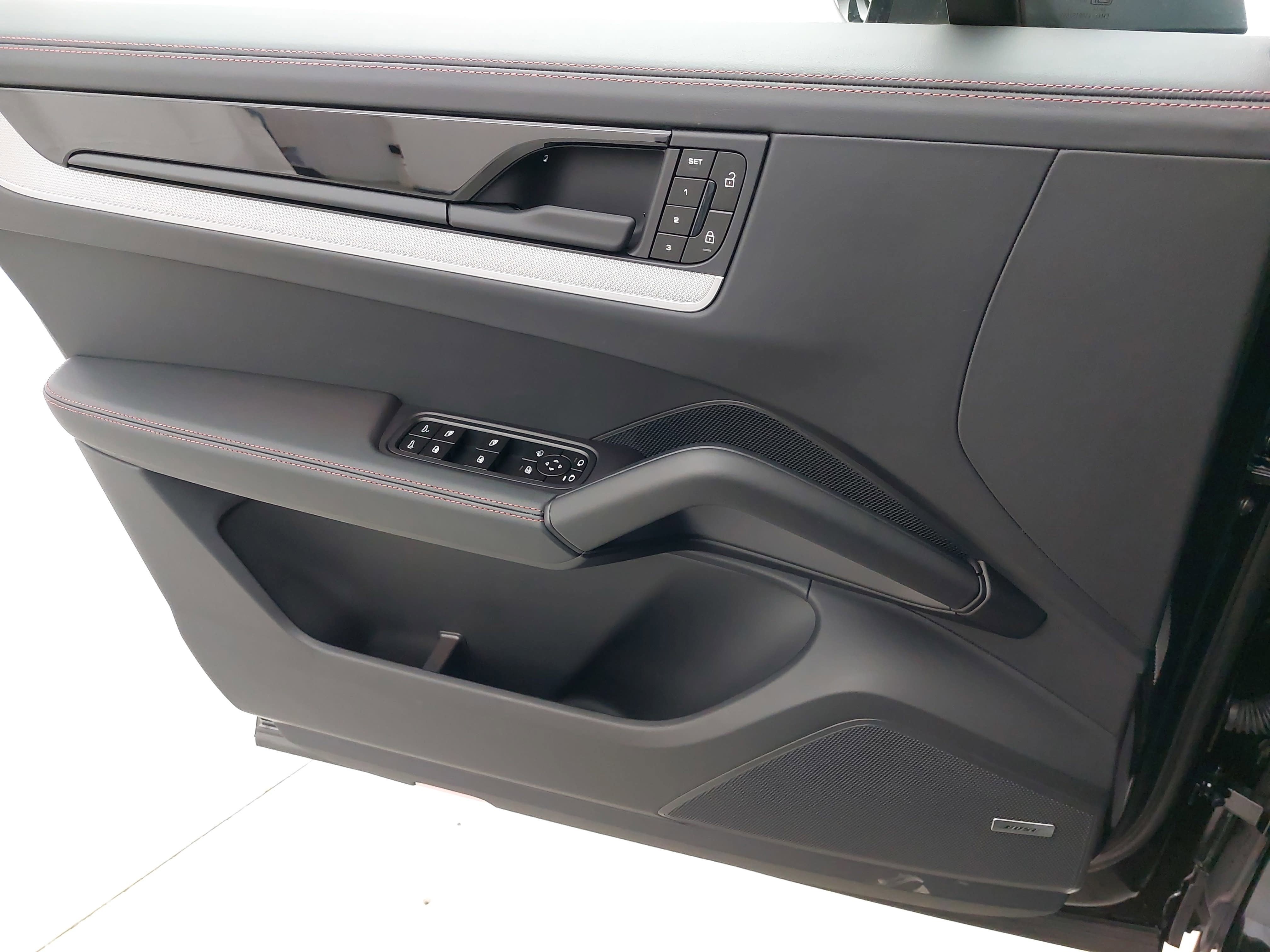 2026 Porsche Cayenne Coupe Coupe AWD