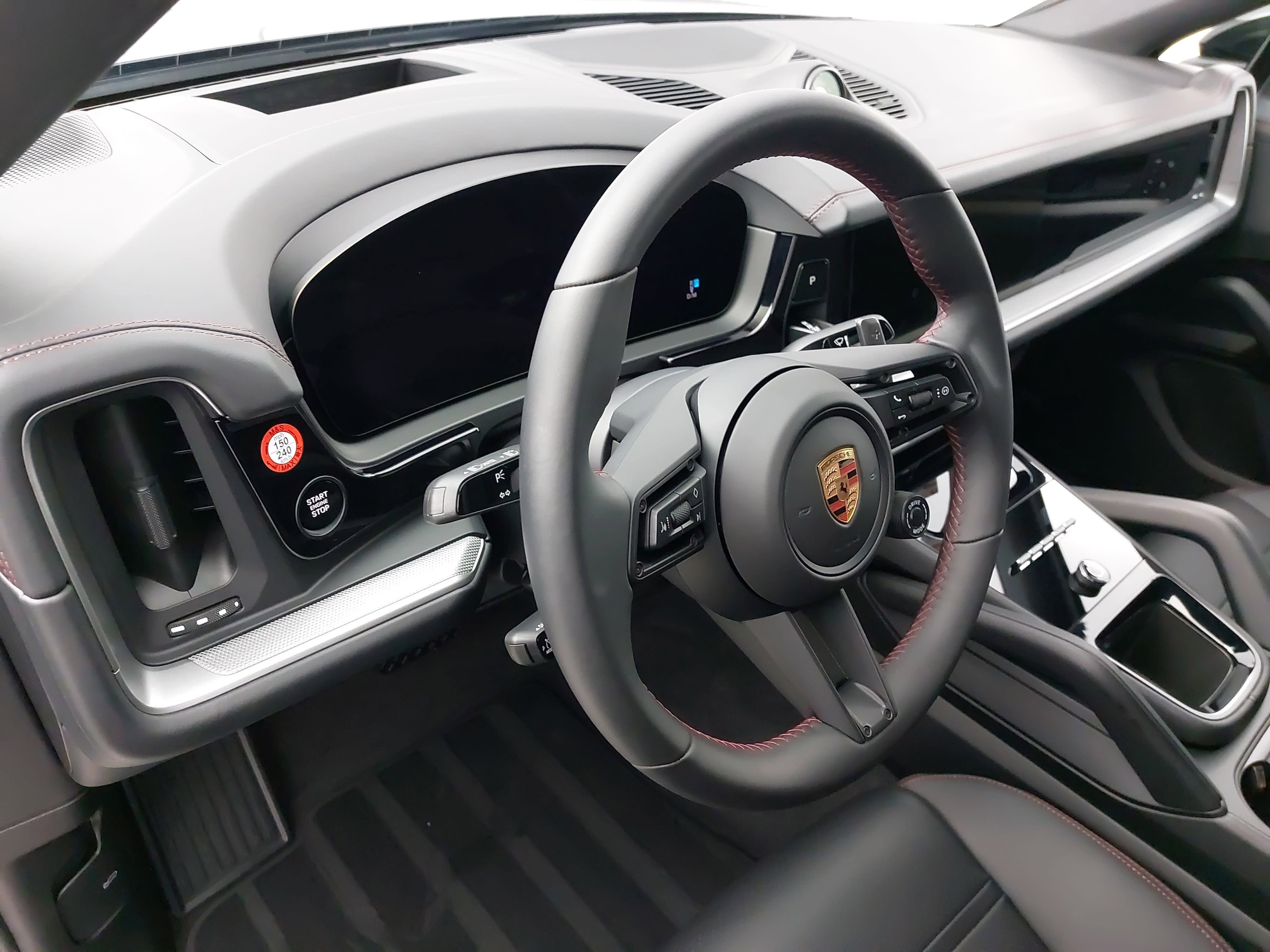 2026 Porsche Cayenne Coupe Coupe AWD