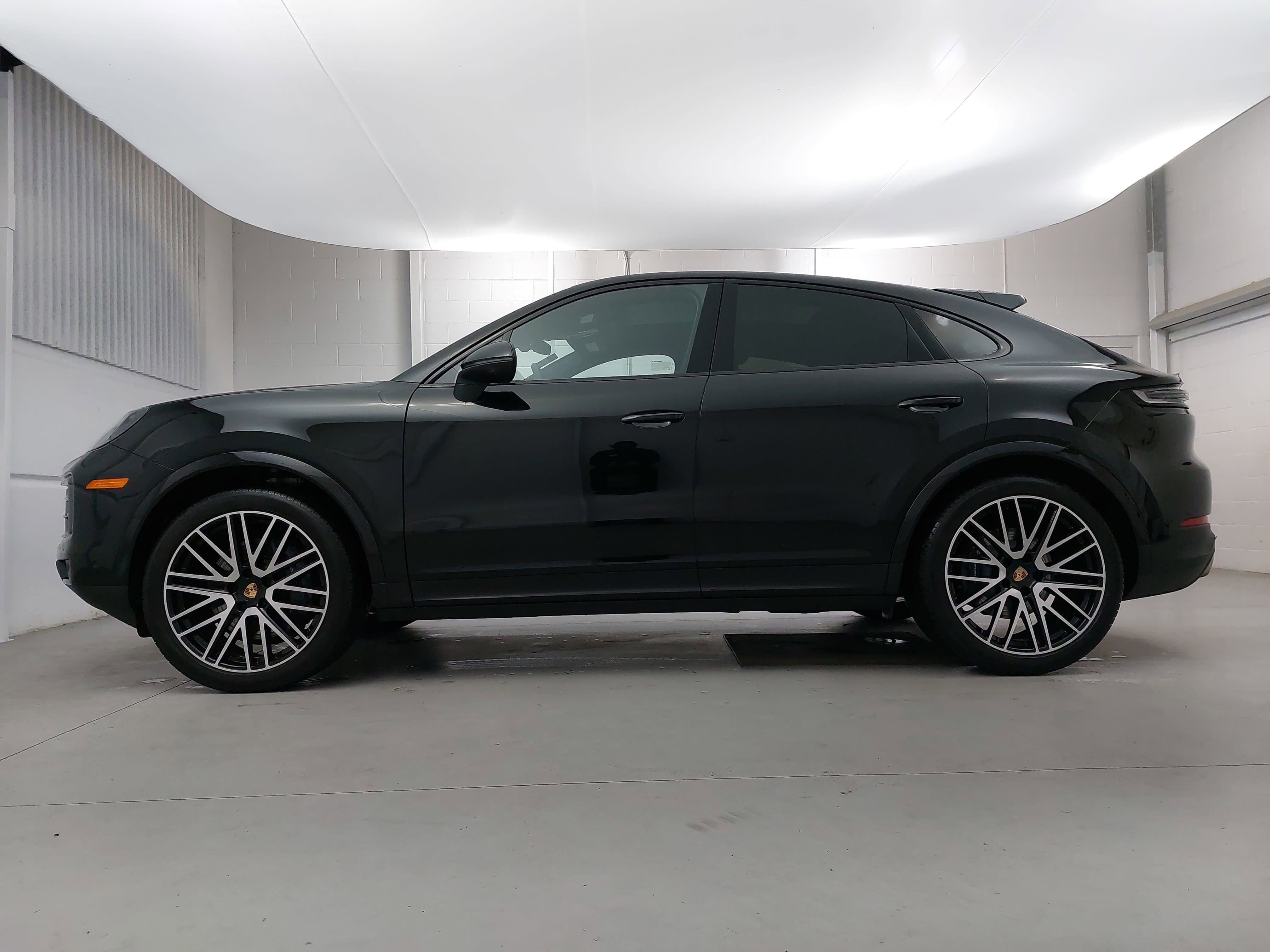2025 Porsche Cayenne Coupe Coupe AWD