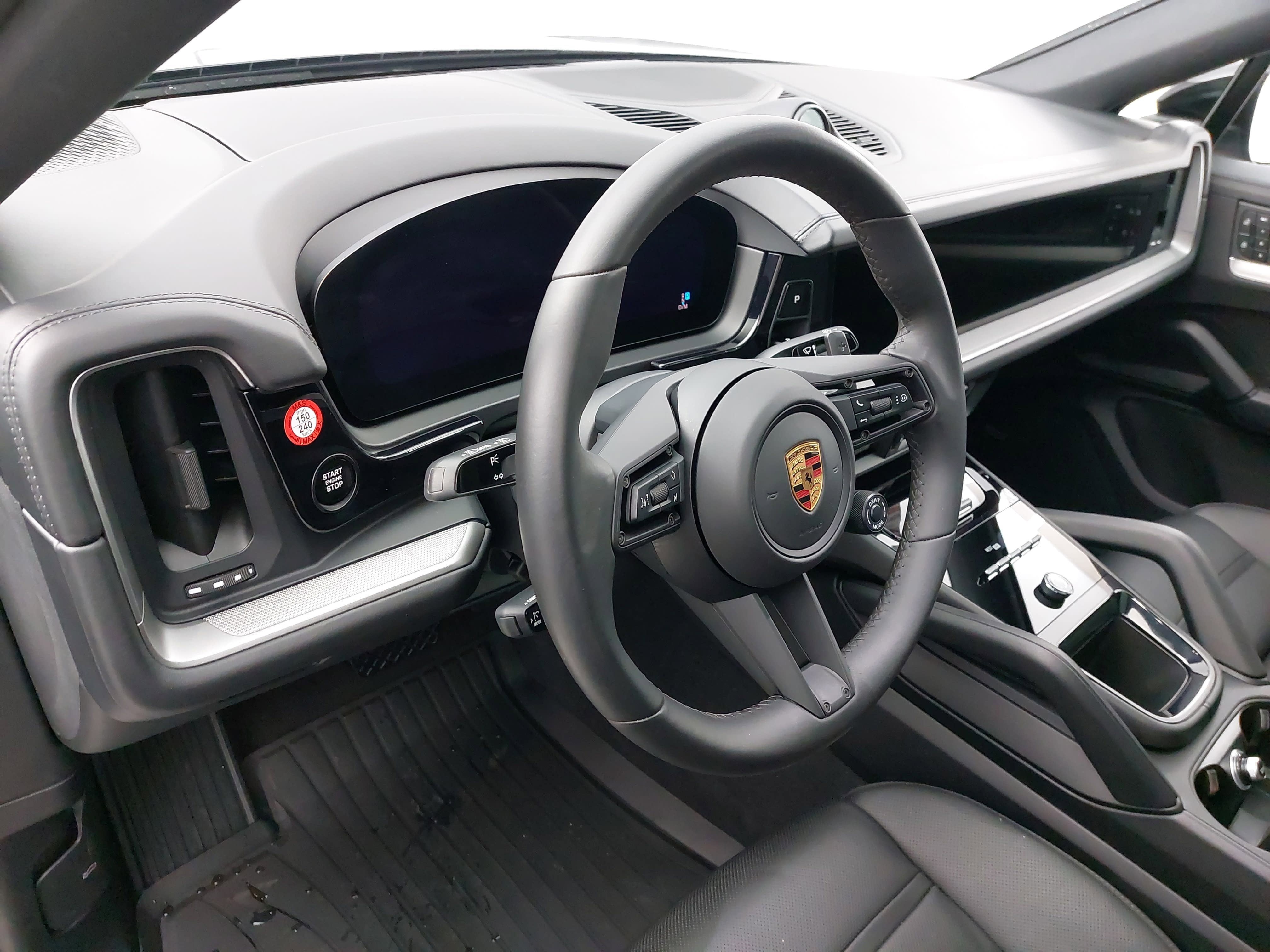 2025 Porsche Cayenne Coupe Coupe AWD