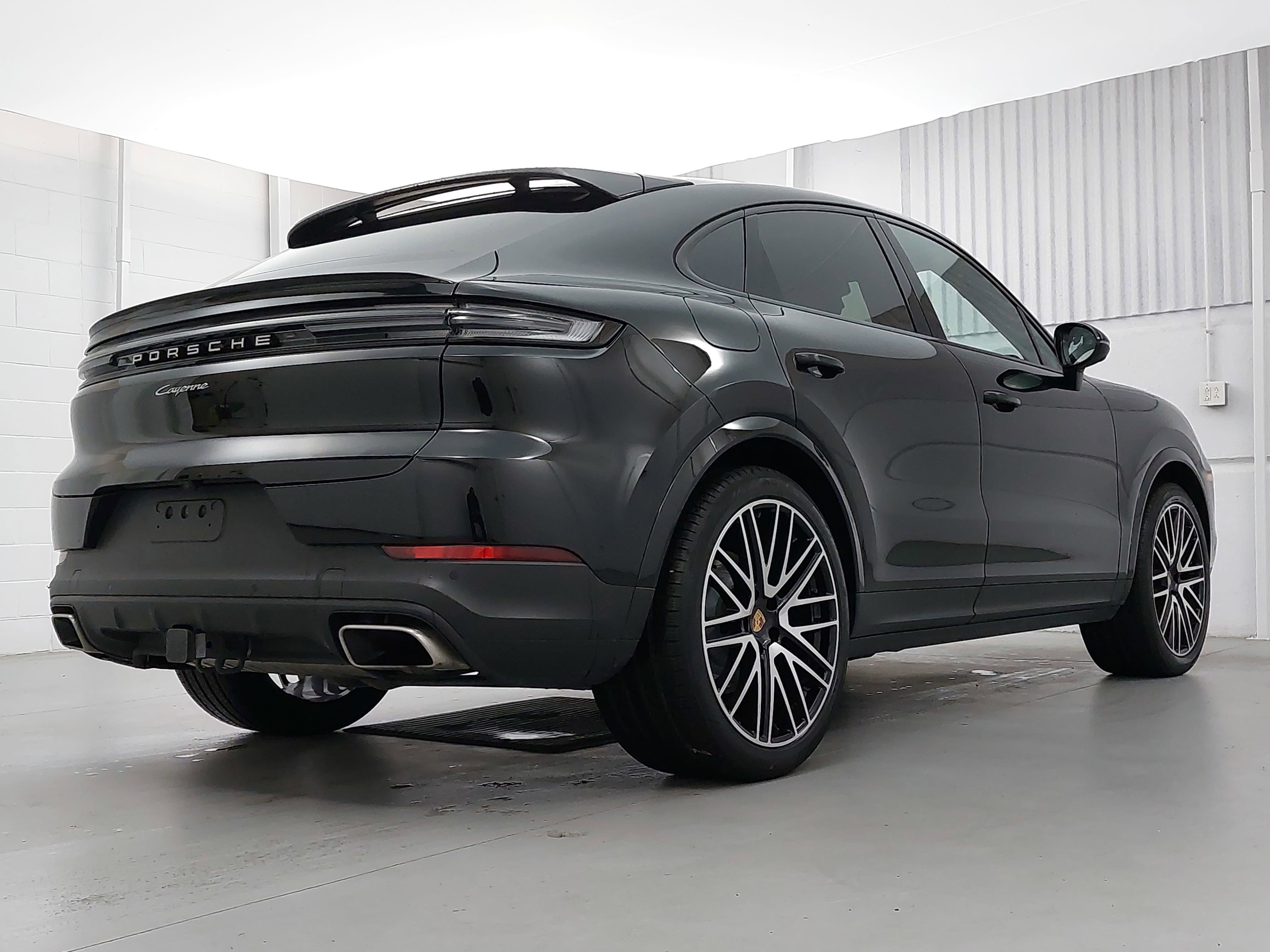 2025 Porsche Cayenne Coupe Coupe AWD