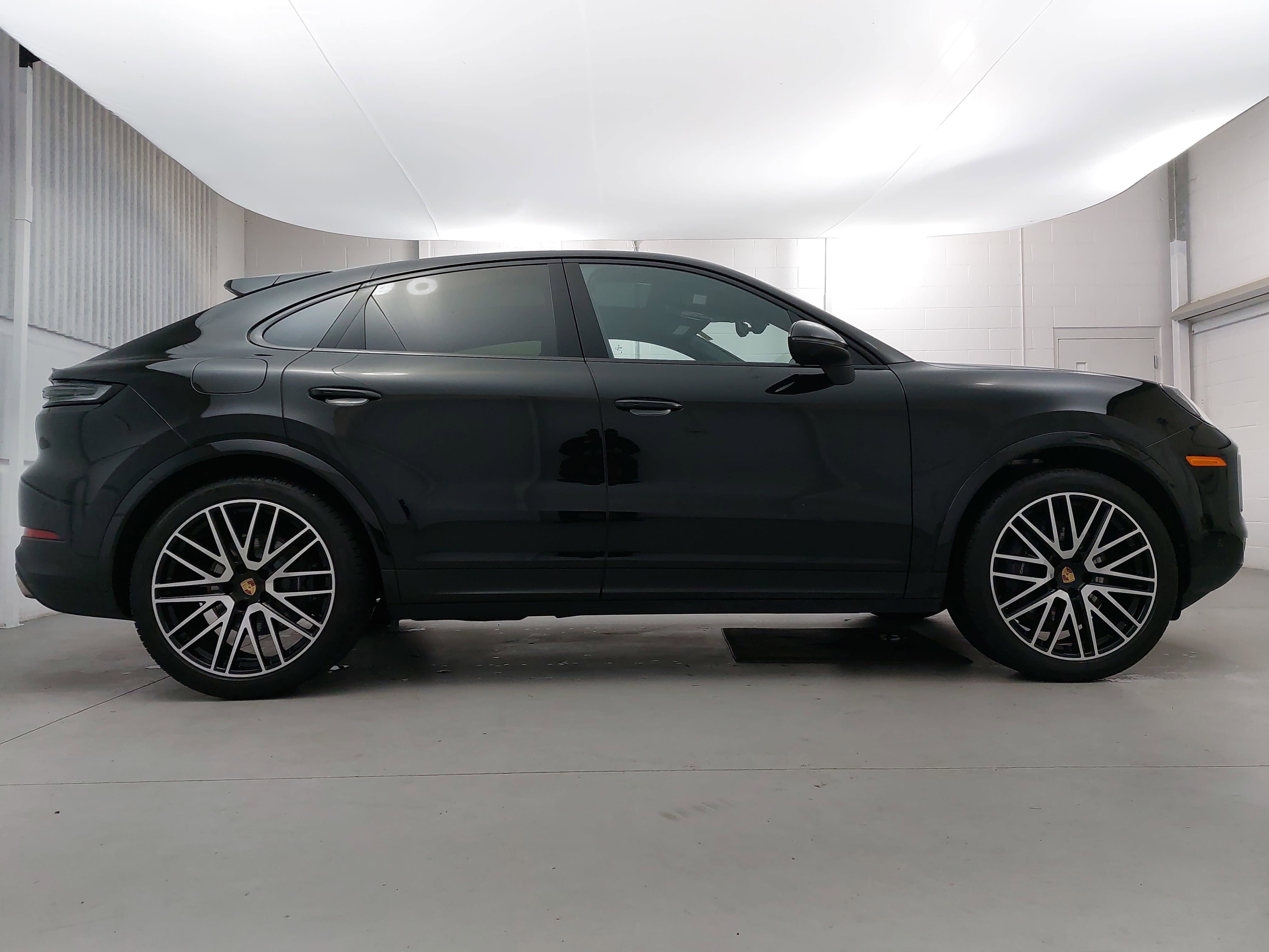 2025 Porsche Cayenne Coupe Coupe AWD