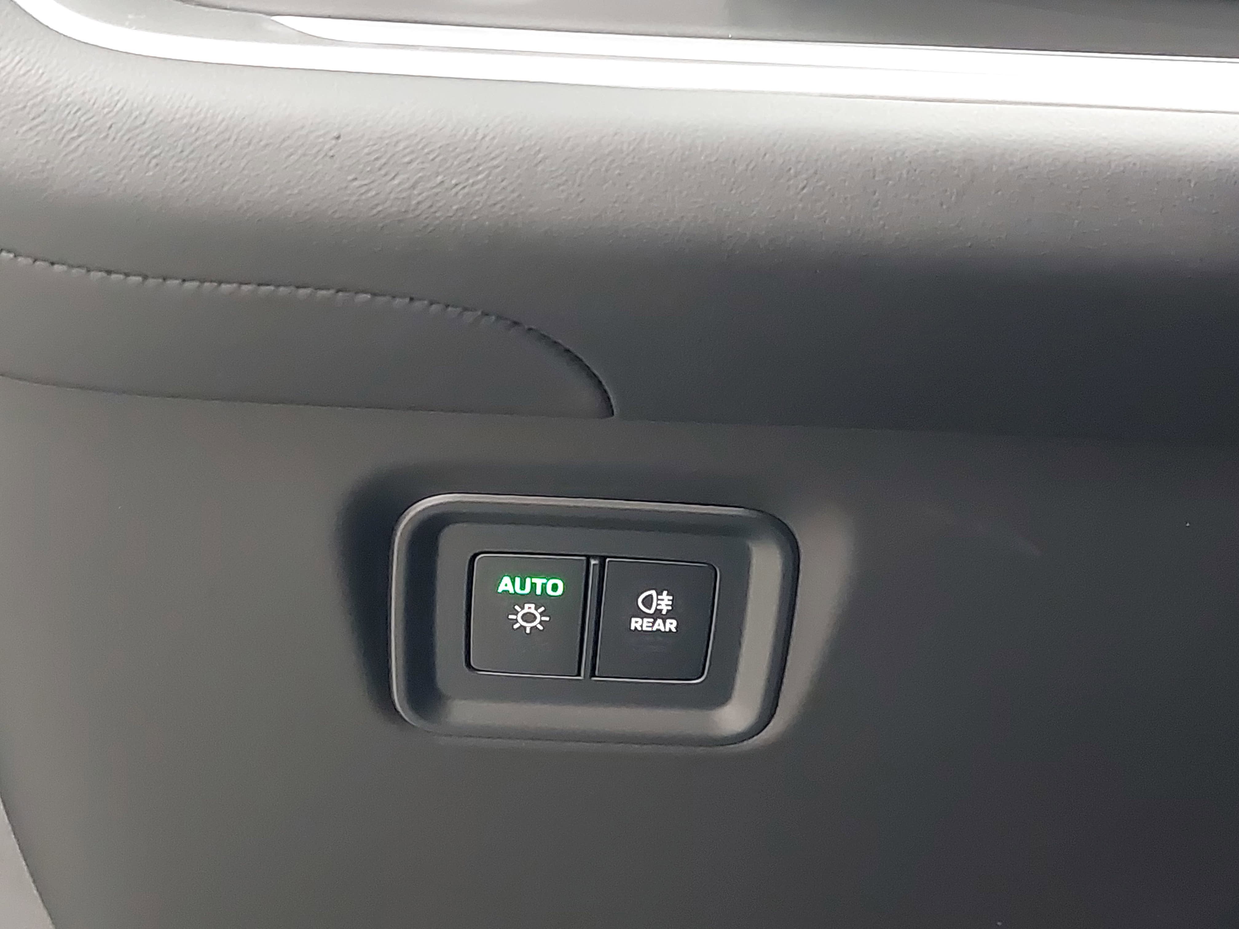 2025 Porsche Cayenne Coupe Coupe AWD