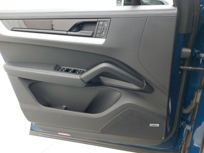 2025 Porsche Cayenne Coupe Coupe AWD