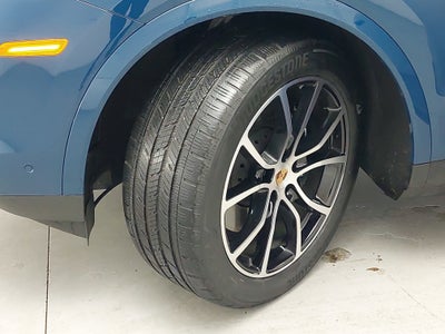 2025 Porsche Cayenne Coupe Coupe AWD