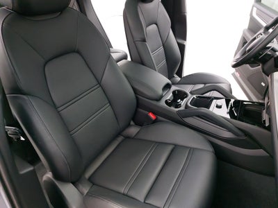 2024 Porsche Cayenne Coupe Coupe AWD