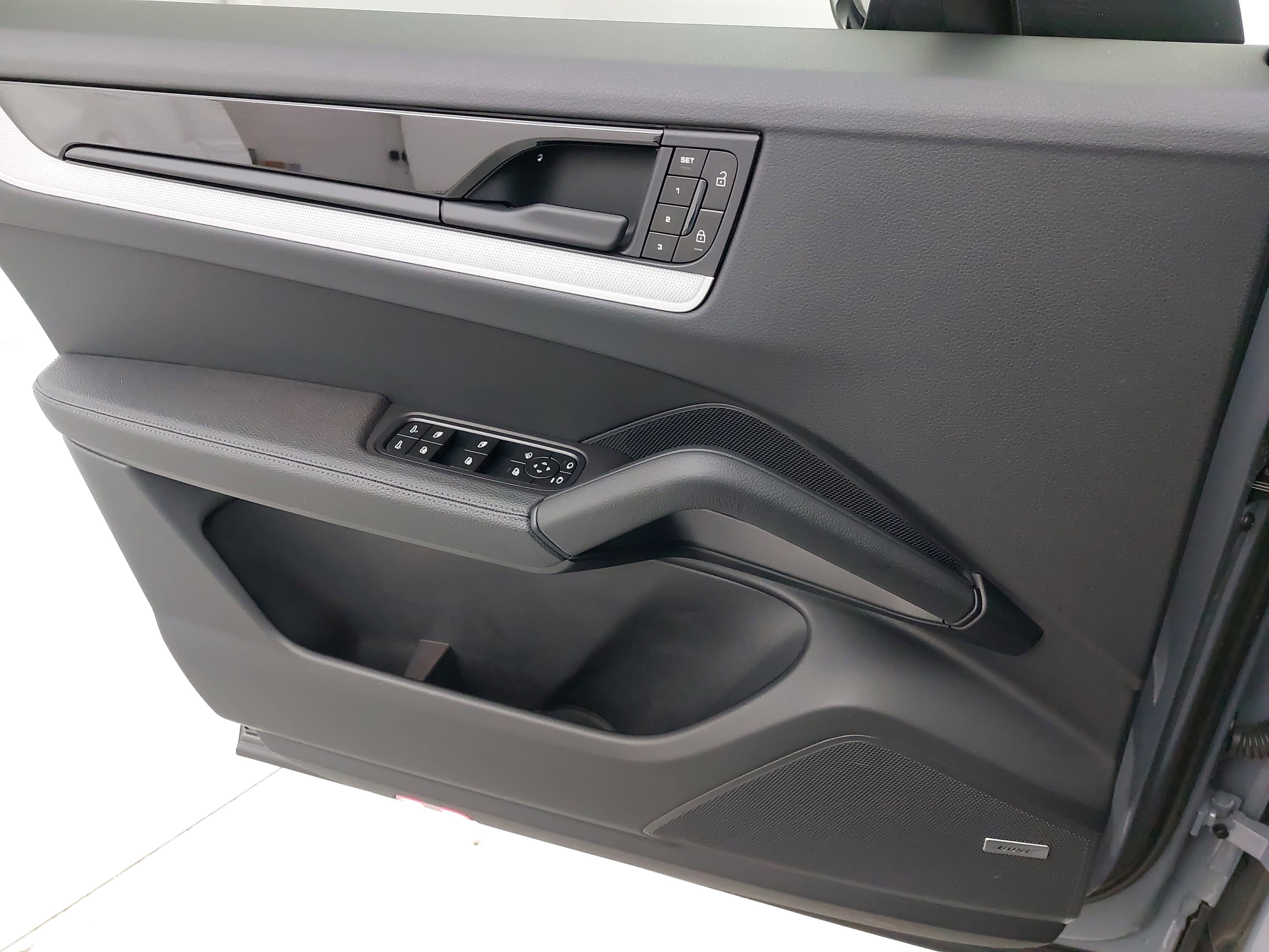 2024 Porsche Cayenne Coupe Coupe AWD