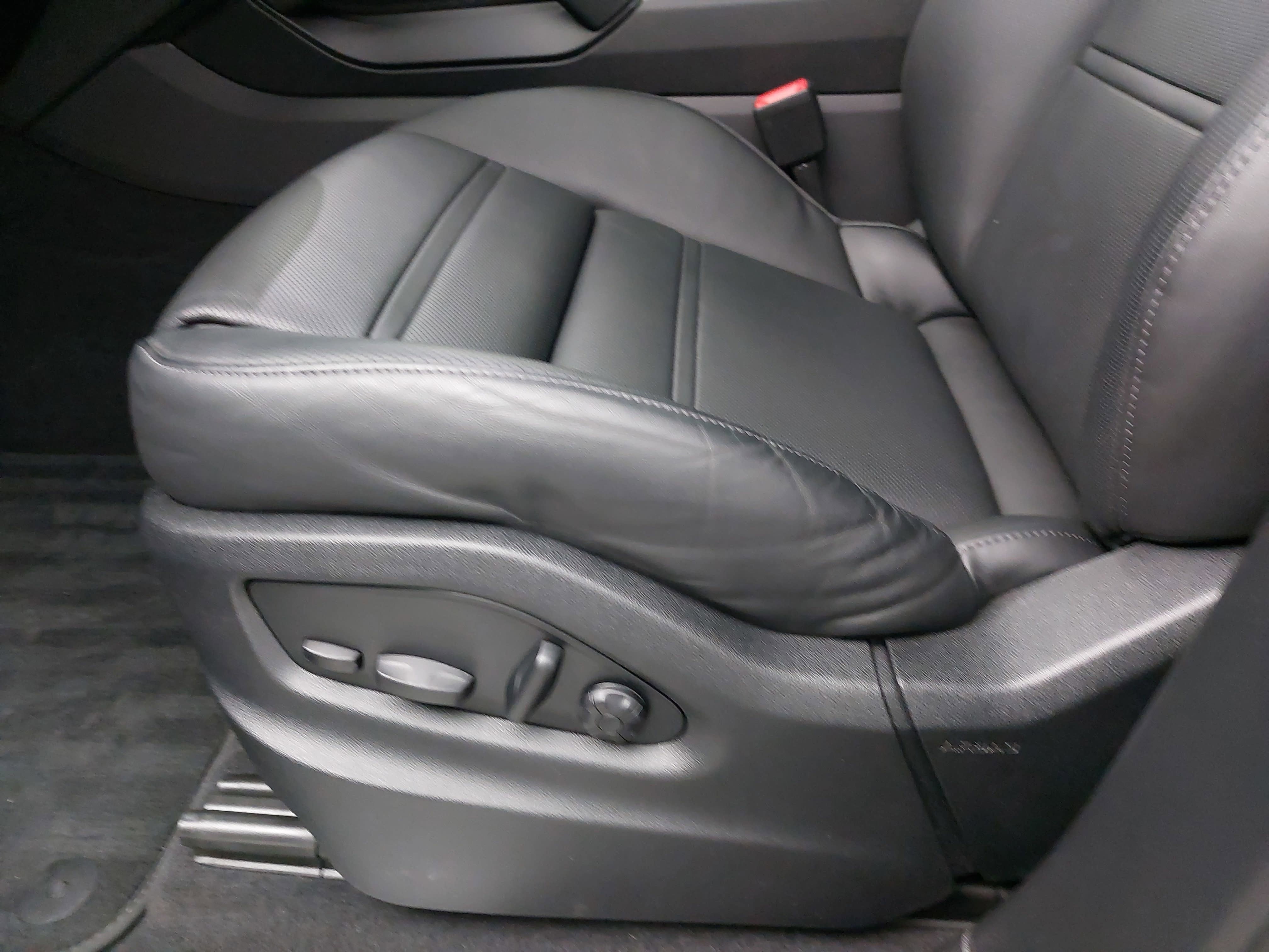 2024 Porsche Cayenne Coupe Coupe AWD