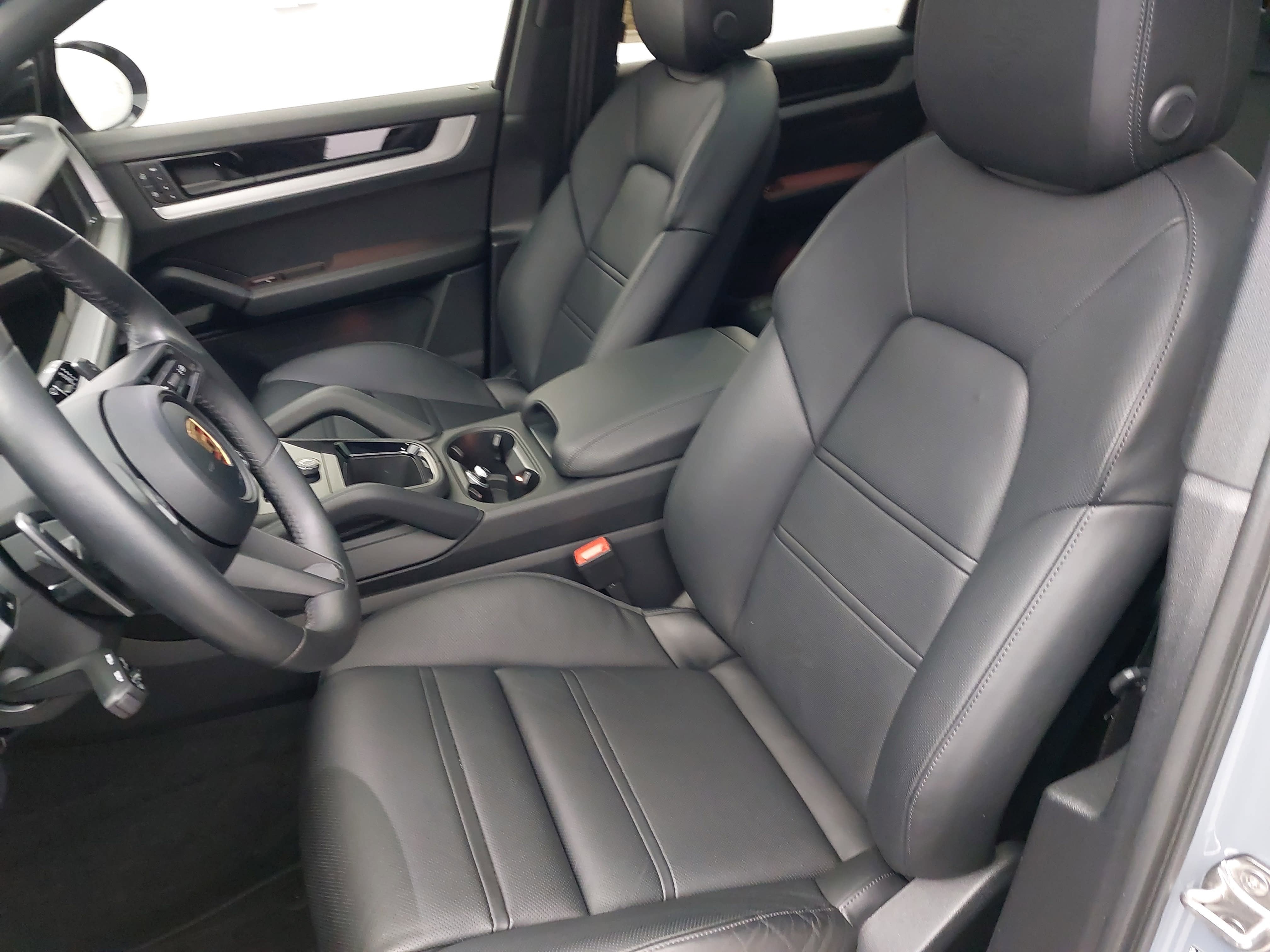 2024 Porsche Cayenne Coupe Coupe AWD