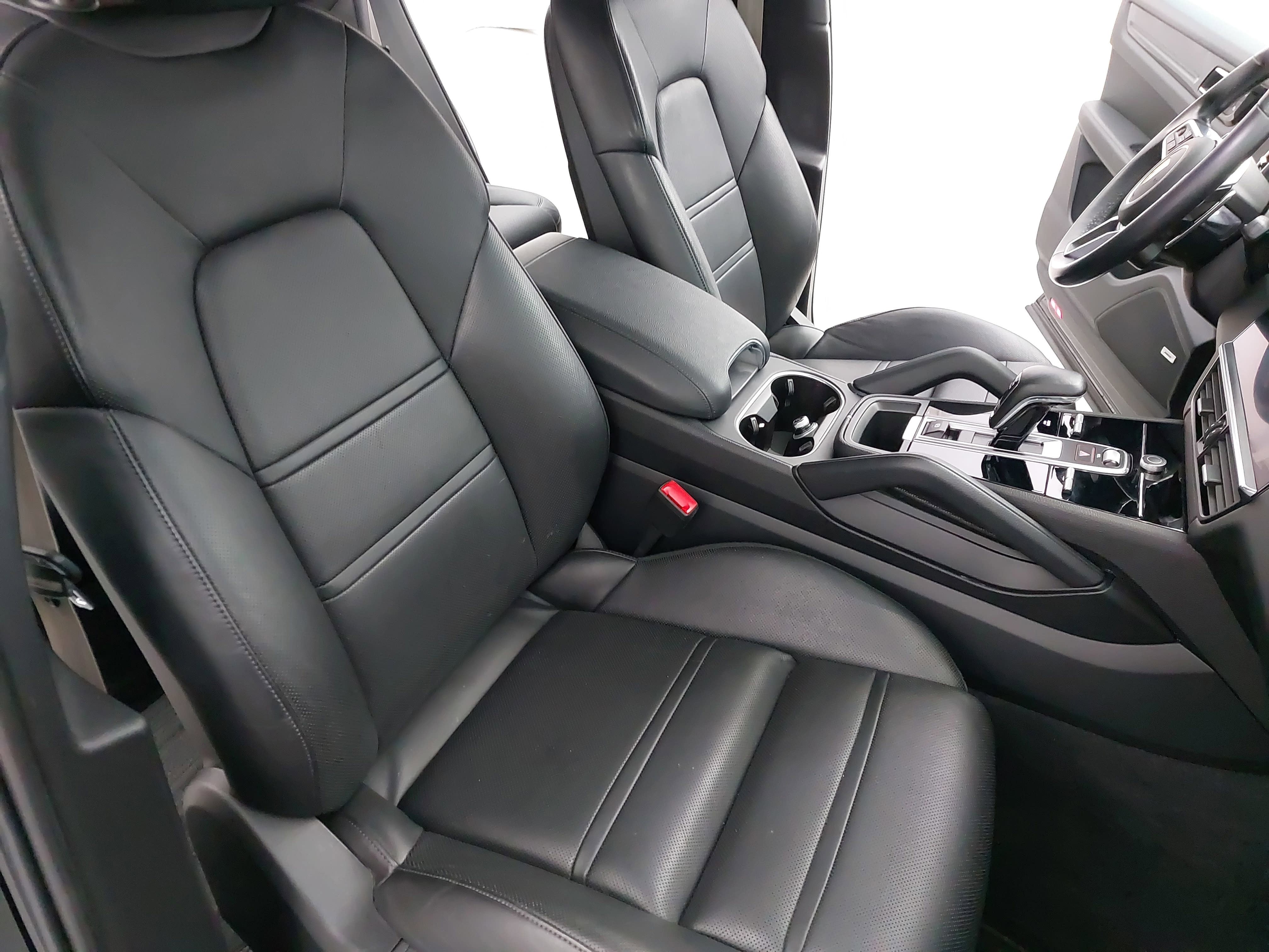 2022 Porsche Cayenne E-Hybrid Coupe Platinum Edition Hybrid