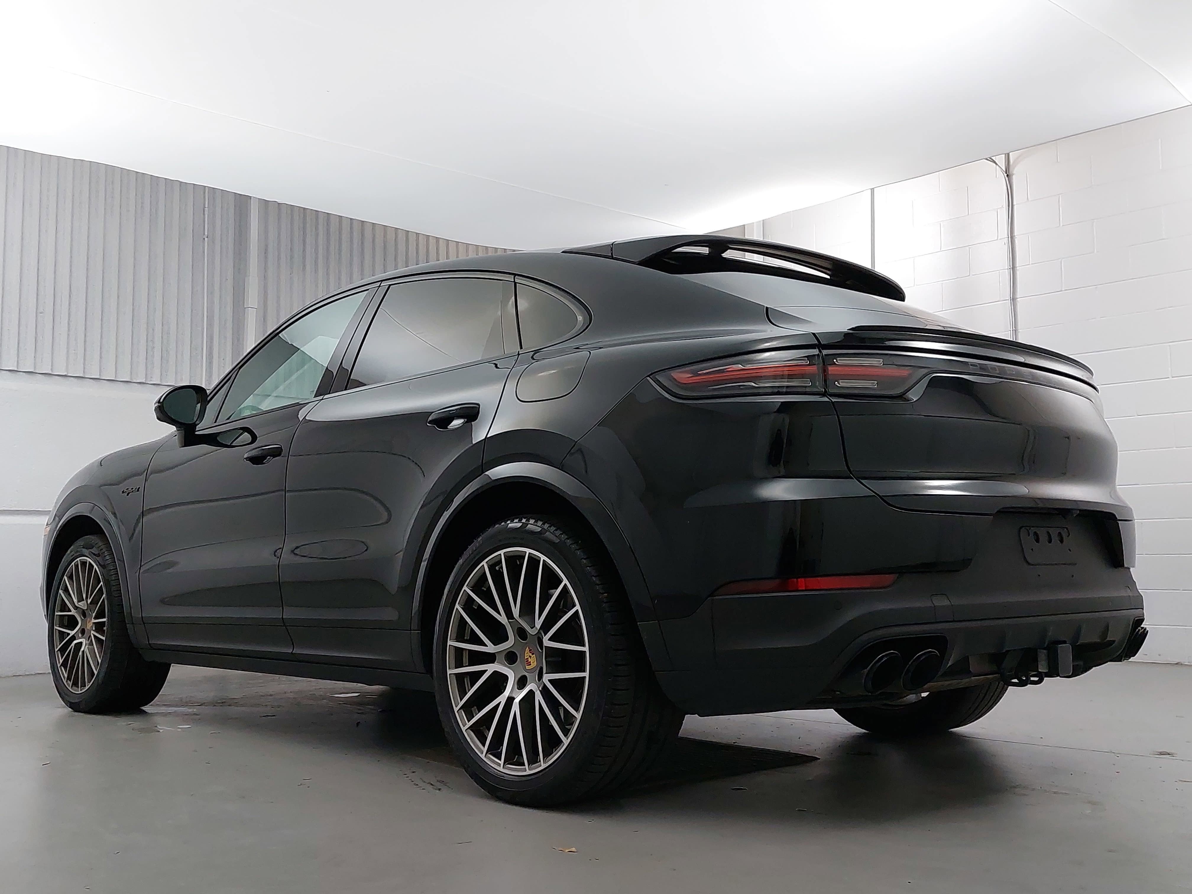 2022 Porsche Cayenne E-Hybrid Coupe Platinum Edition Hybrid