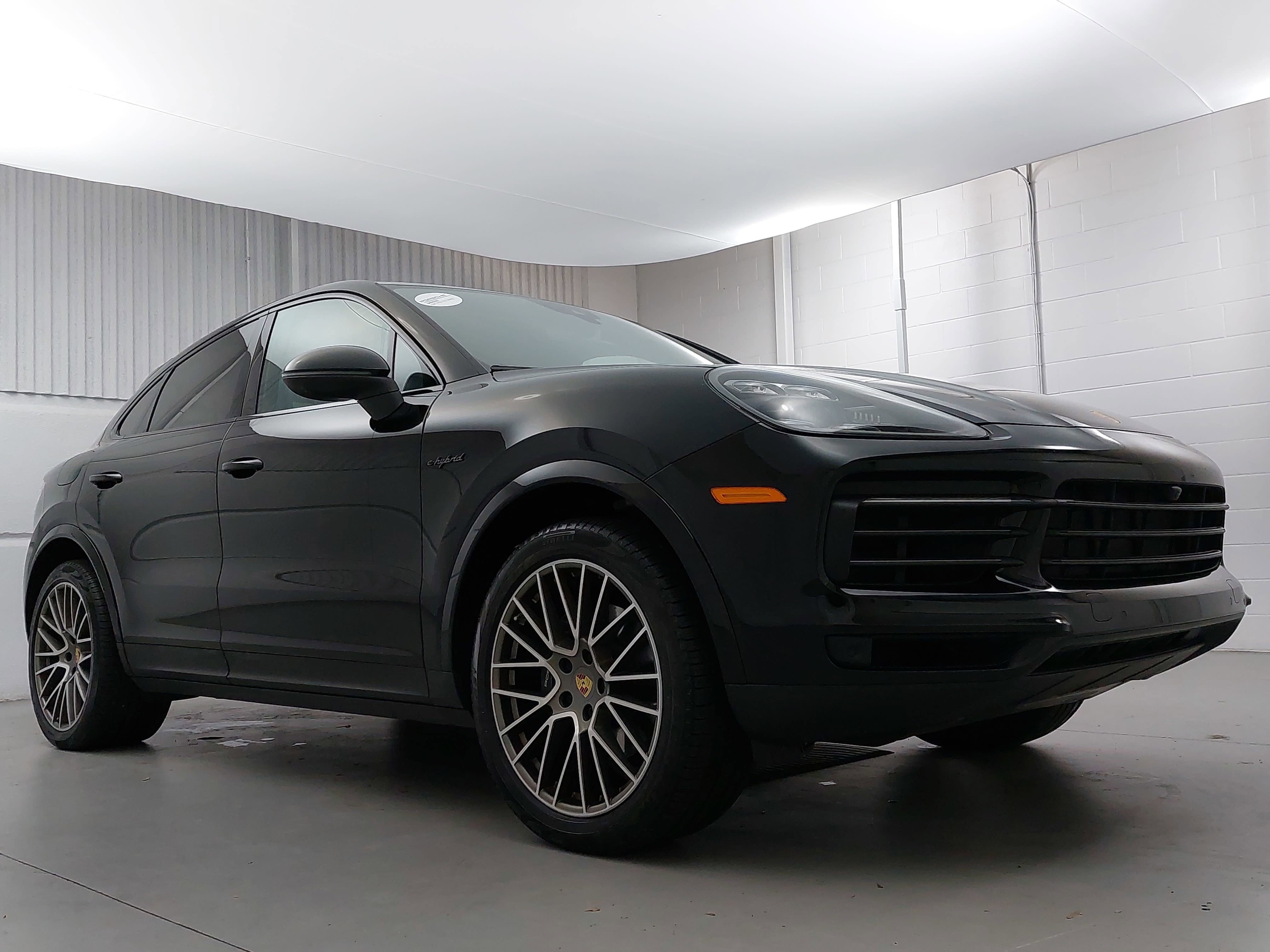 2022 Porsche Cayenne E-Hybrid Coupe Platinum Edition Hybrid