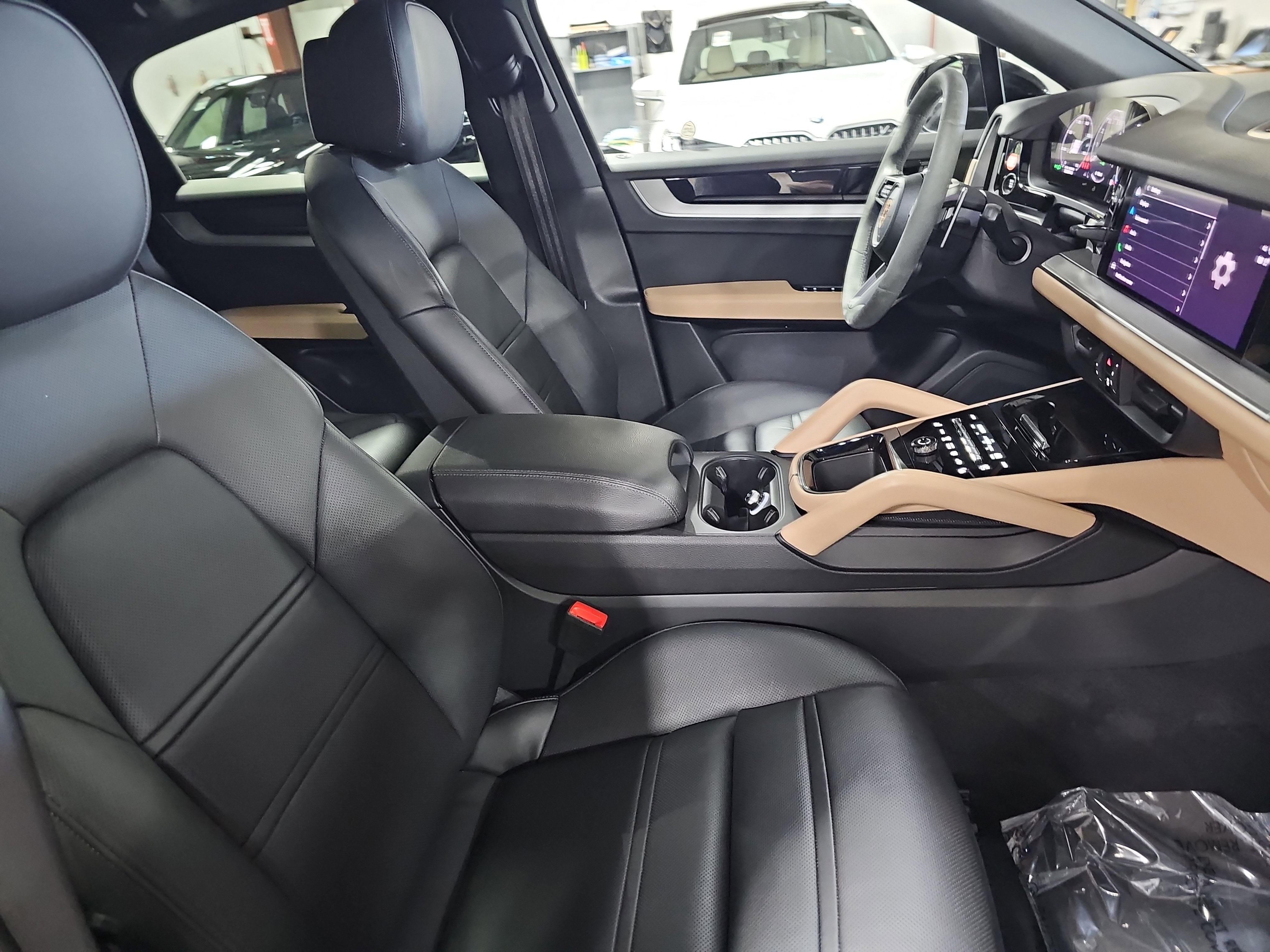 2024 Porsche Cayenne E-Hybrid Coupe E-Hybrid