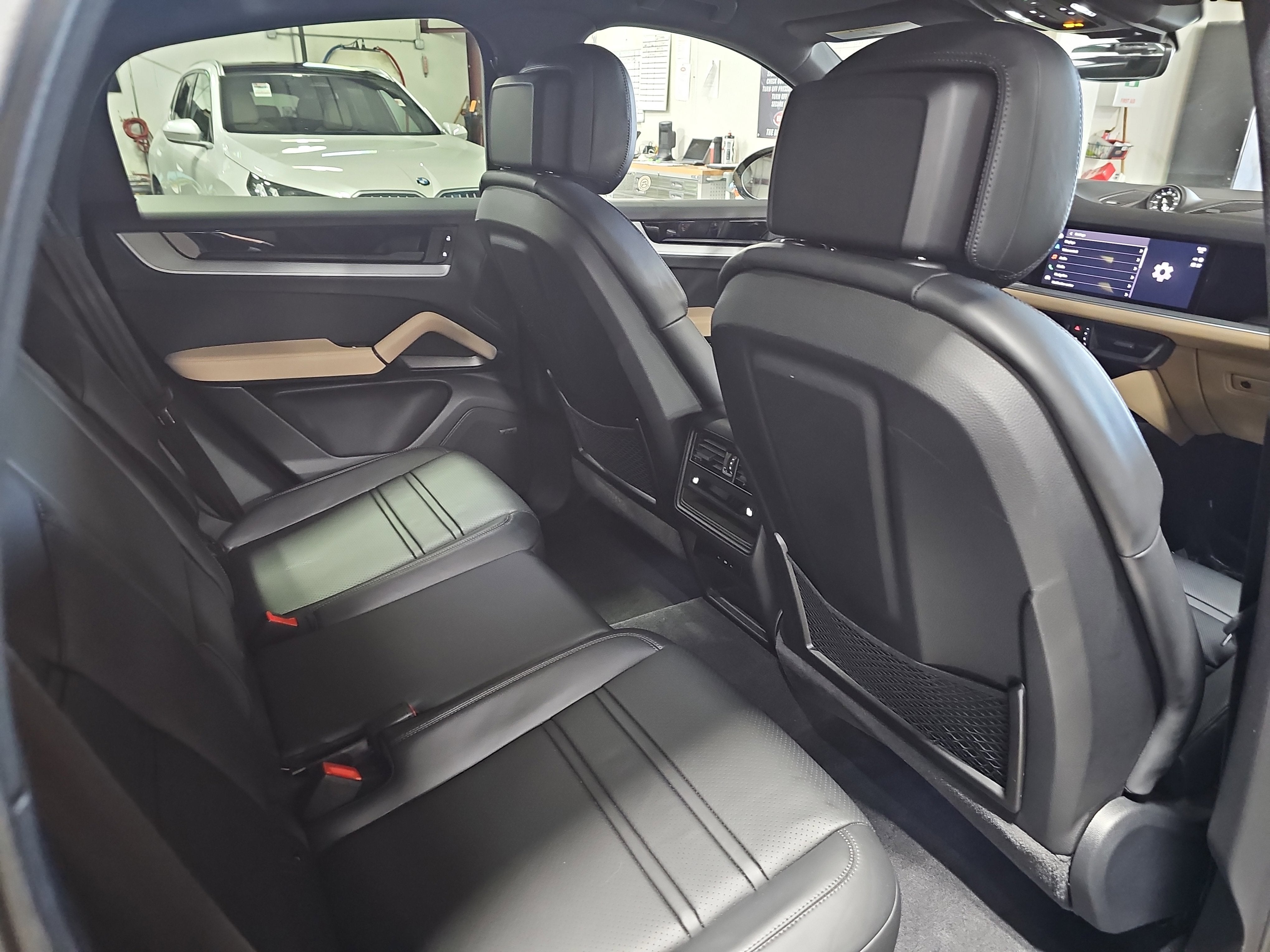 2024 Porsche Cayenne E-Hybrid Coupe E-Hybrid