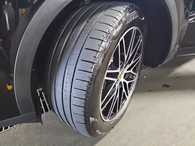 2024 Porsche Cayenne E-Hybrid Coupe E-Hybrid